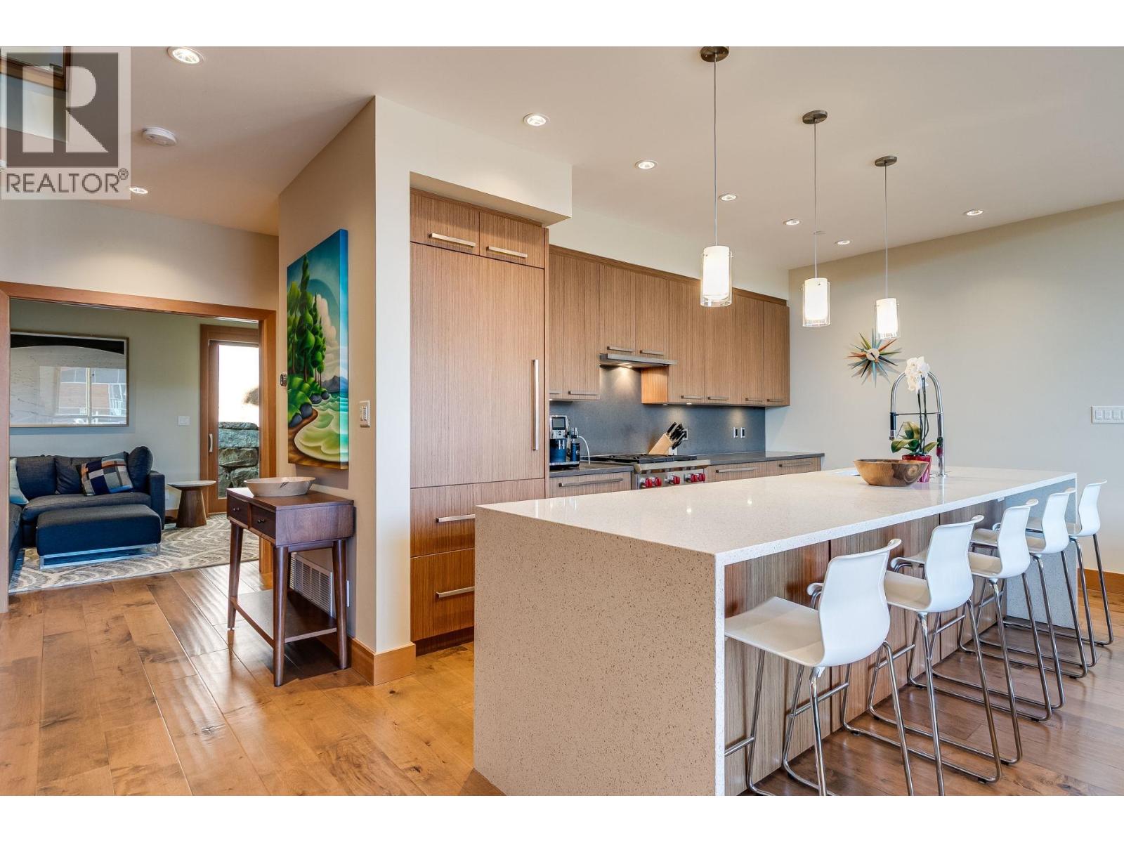 34 8400 ASHLEIGH MCIVOR DRIVE, Whistler