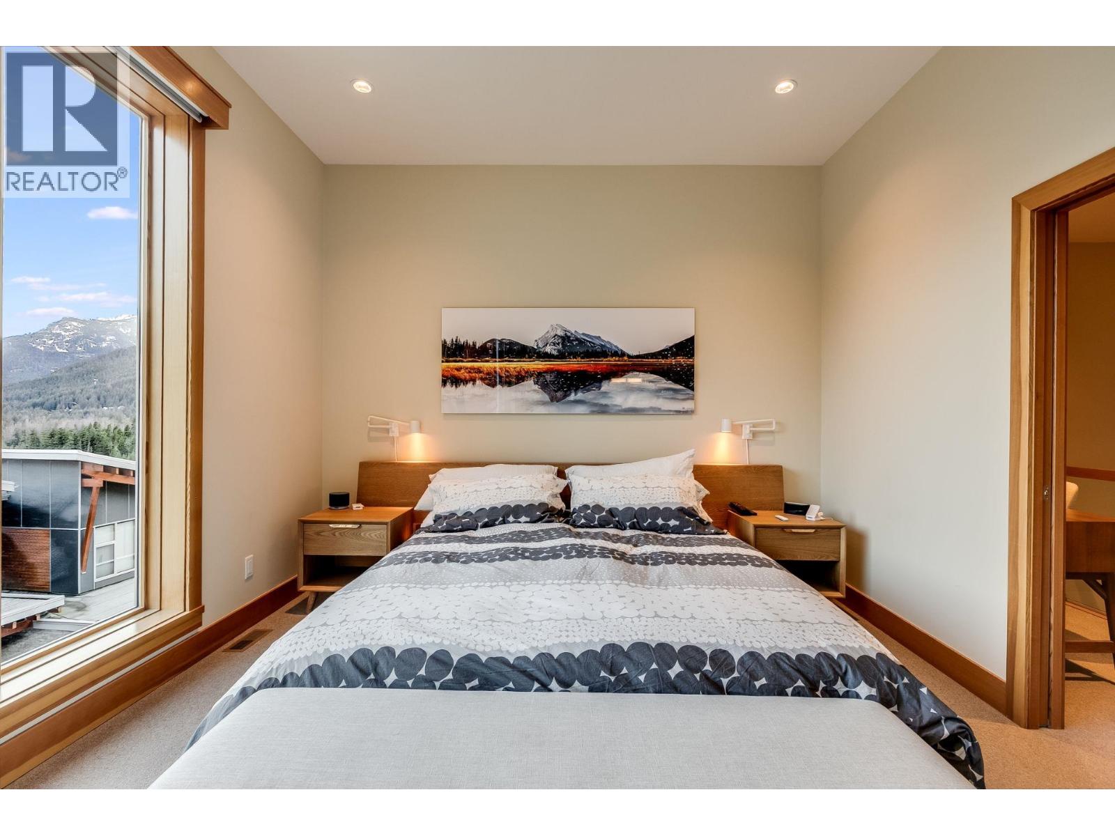 34 8400 ASHLEIGH MCIVOR DRIVE, Whistler