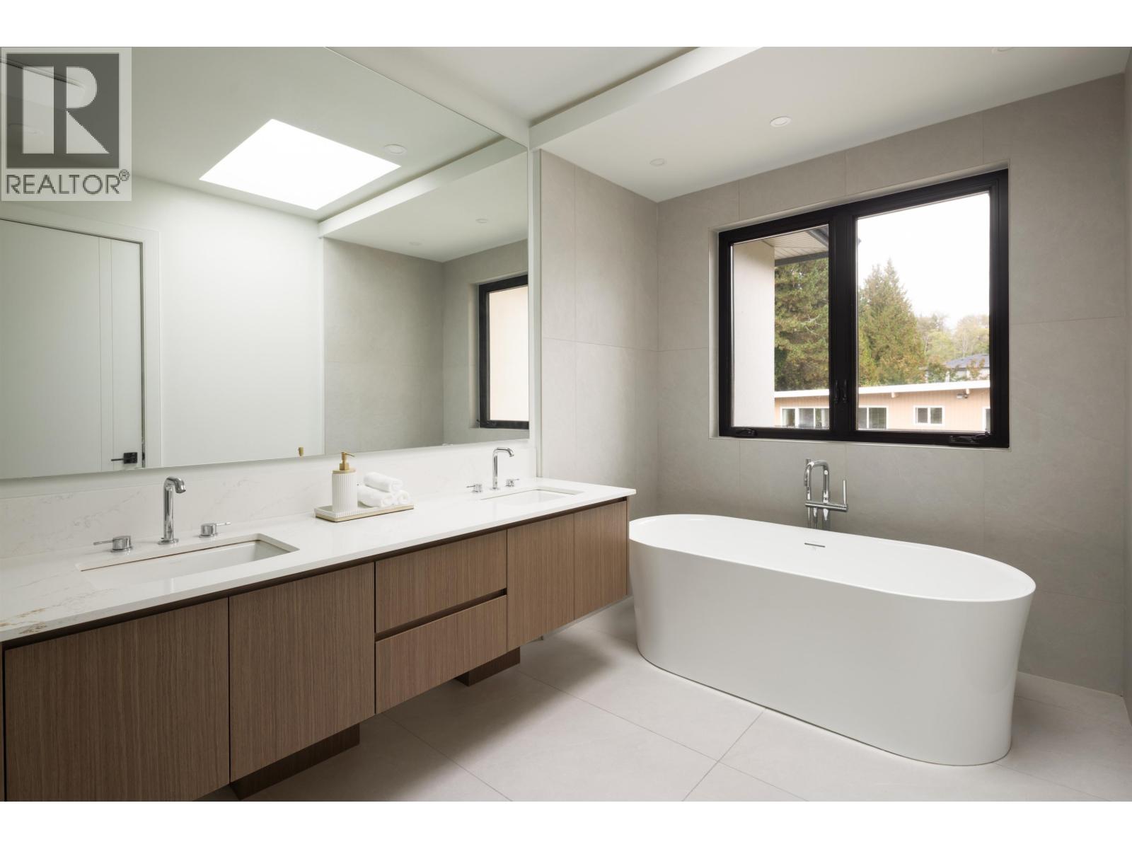 7129 BUFFALO STREET, Burnaby