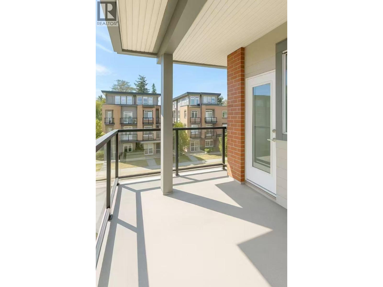 30X 5689 KINGS ROAD, Vancouver