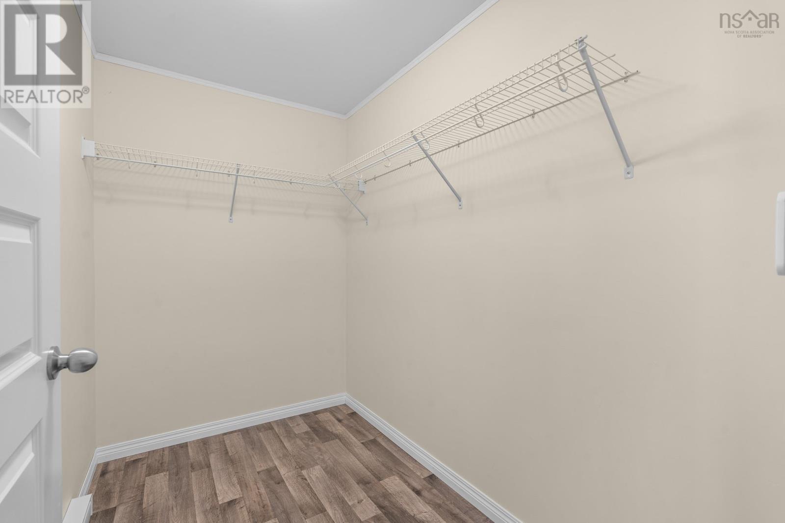 Property 28 of 43 of 22 Feindel Street