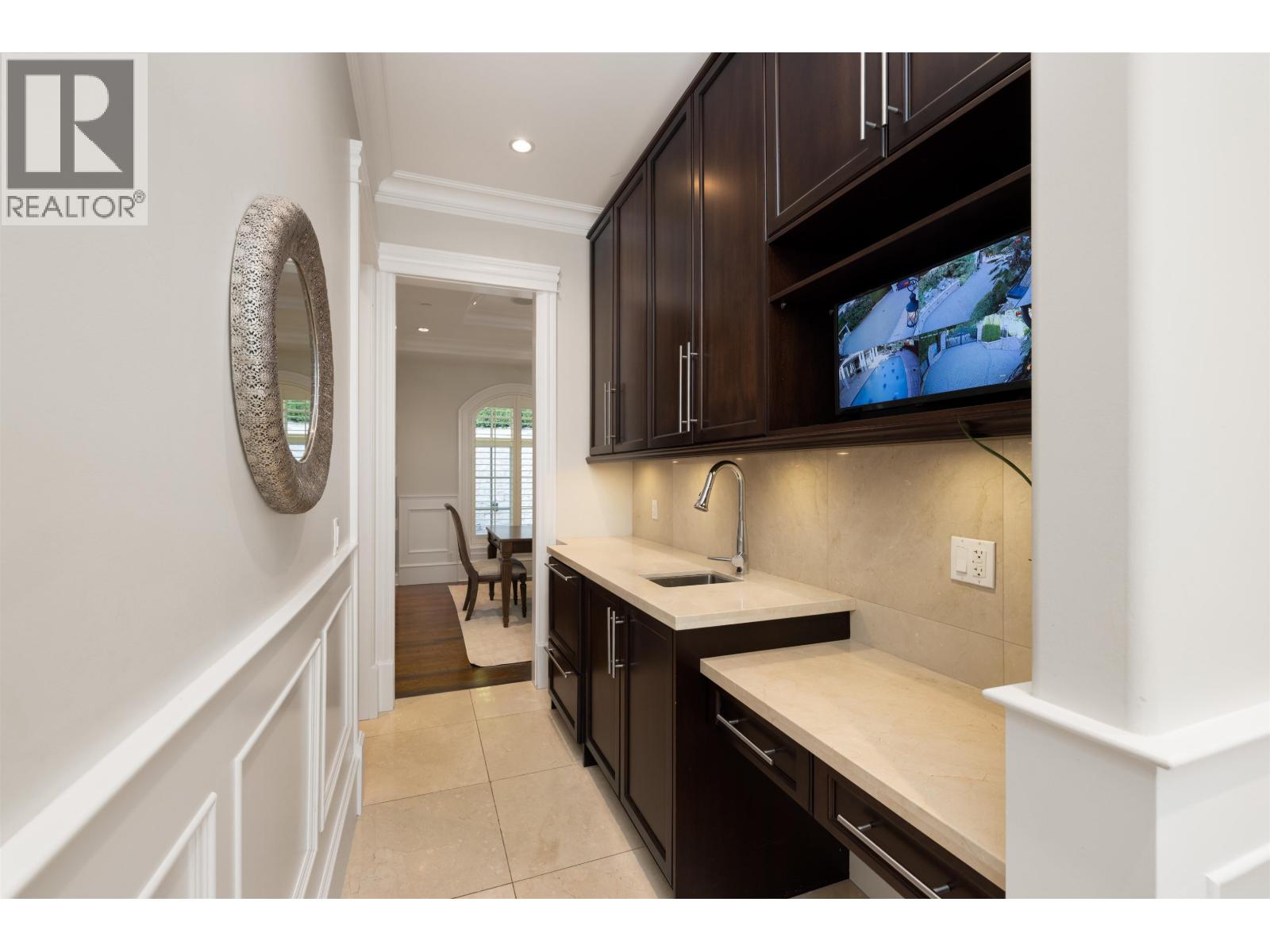 2912 MATHERS AVENUE, West Vancouver