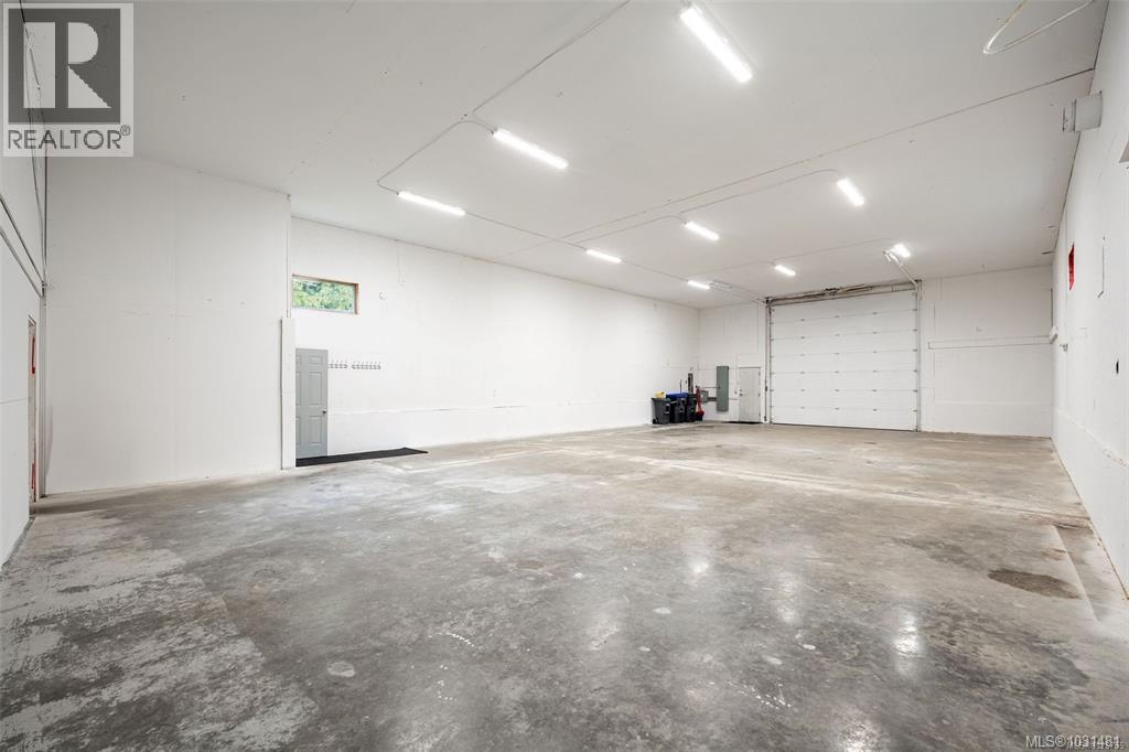 1890 PIERCE WAY - 39