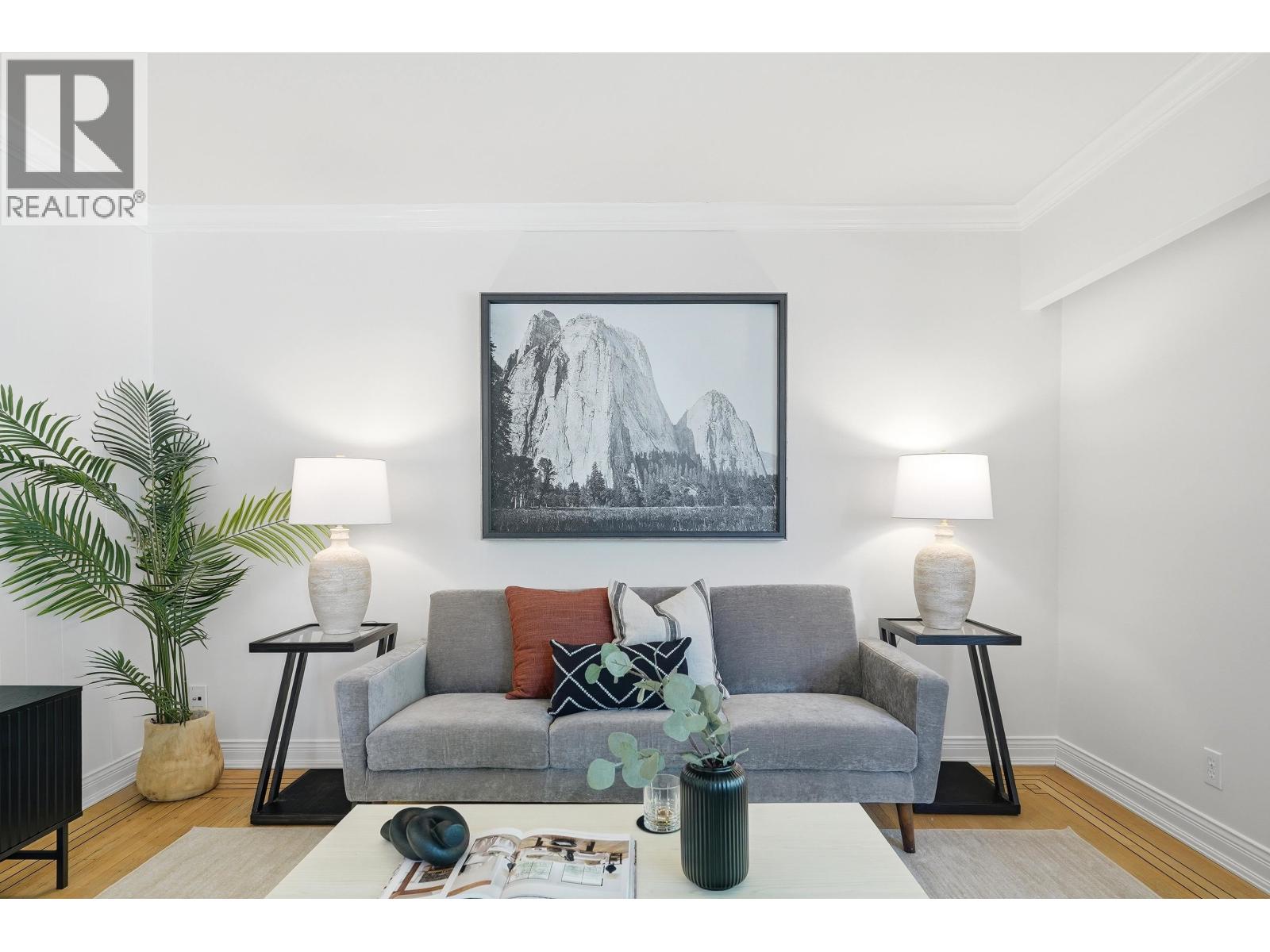 1022 RANCH PARK WAY, Coquitlam