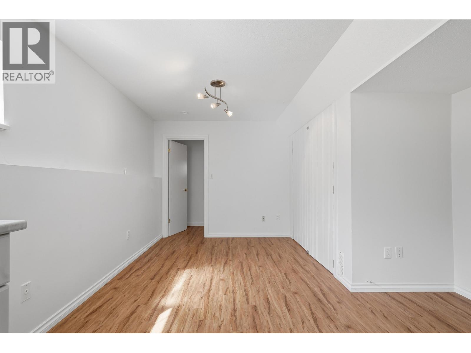 1022 RANCH PARK WAY, Coquitlam