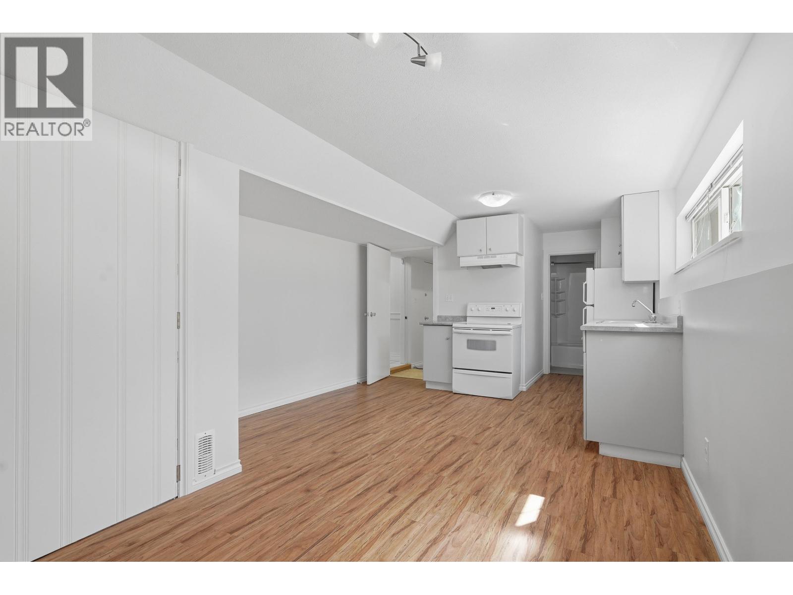 1022 RANCH PARK WAY, Coquitlam