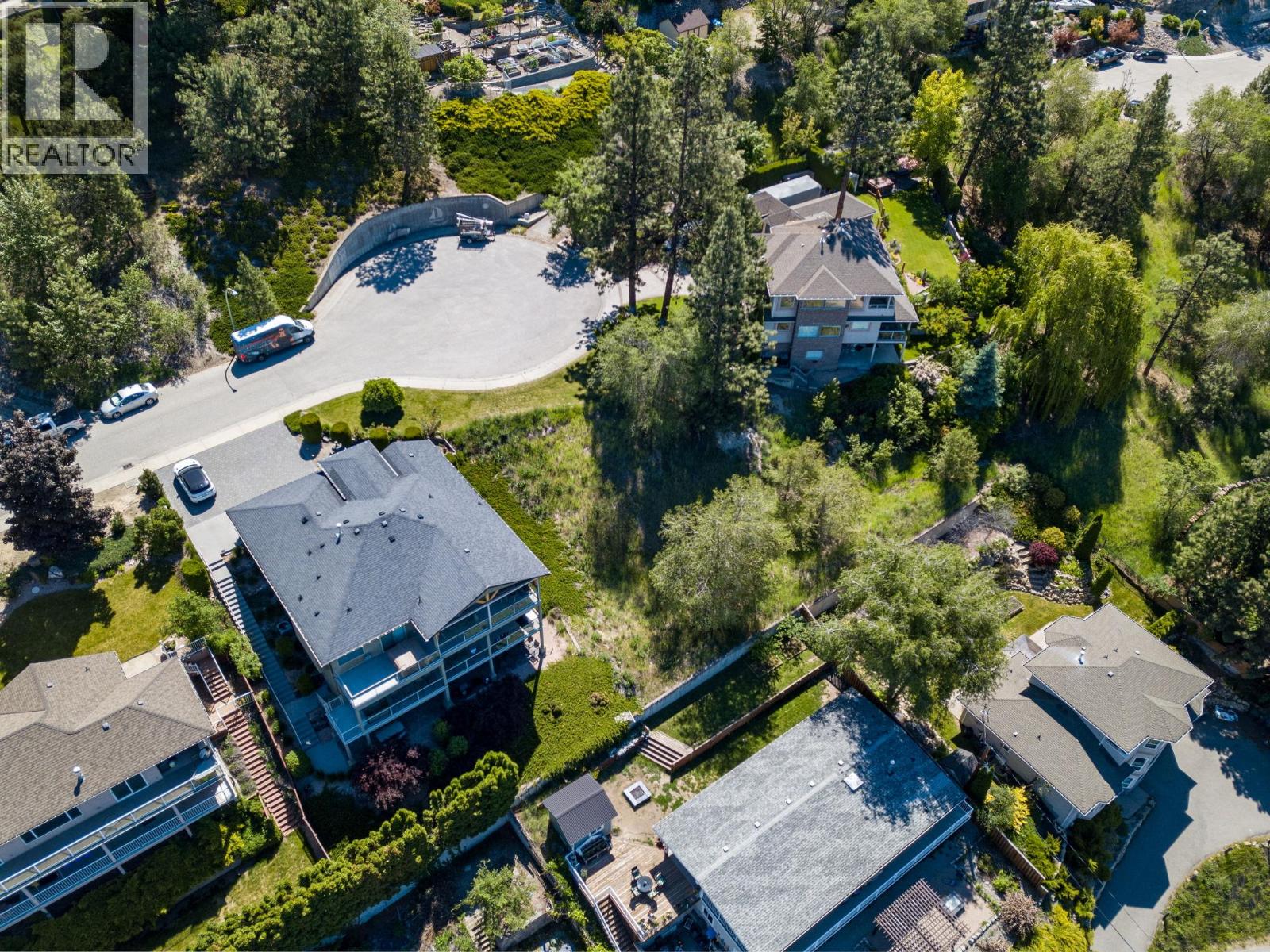  952 Ackerman Court, Kelowna