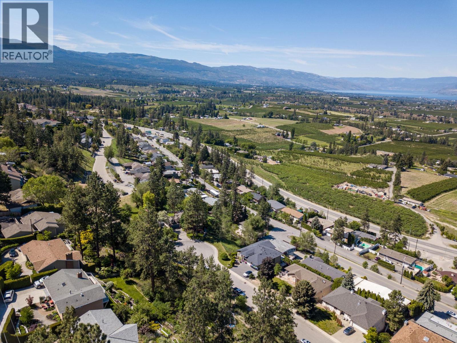 952 Ackerman Court, Kelowna