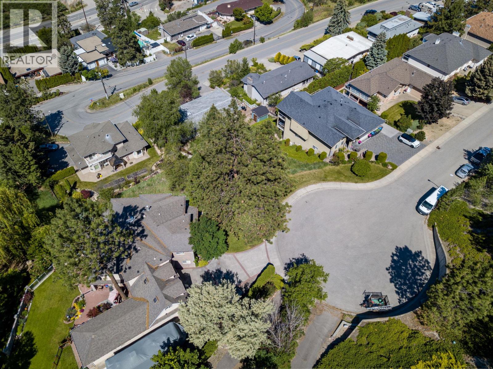  952 Ackerman Court, Kelowna