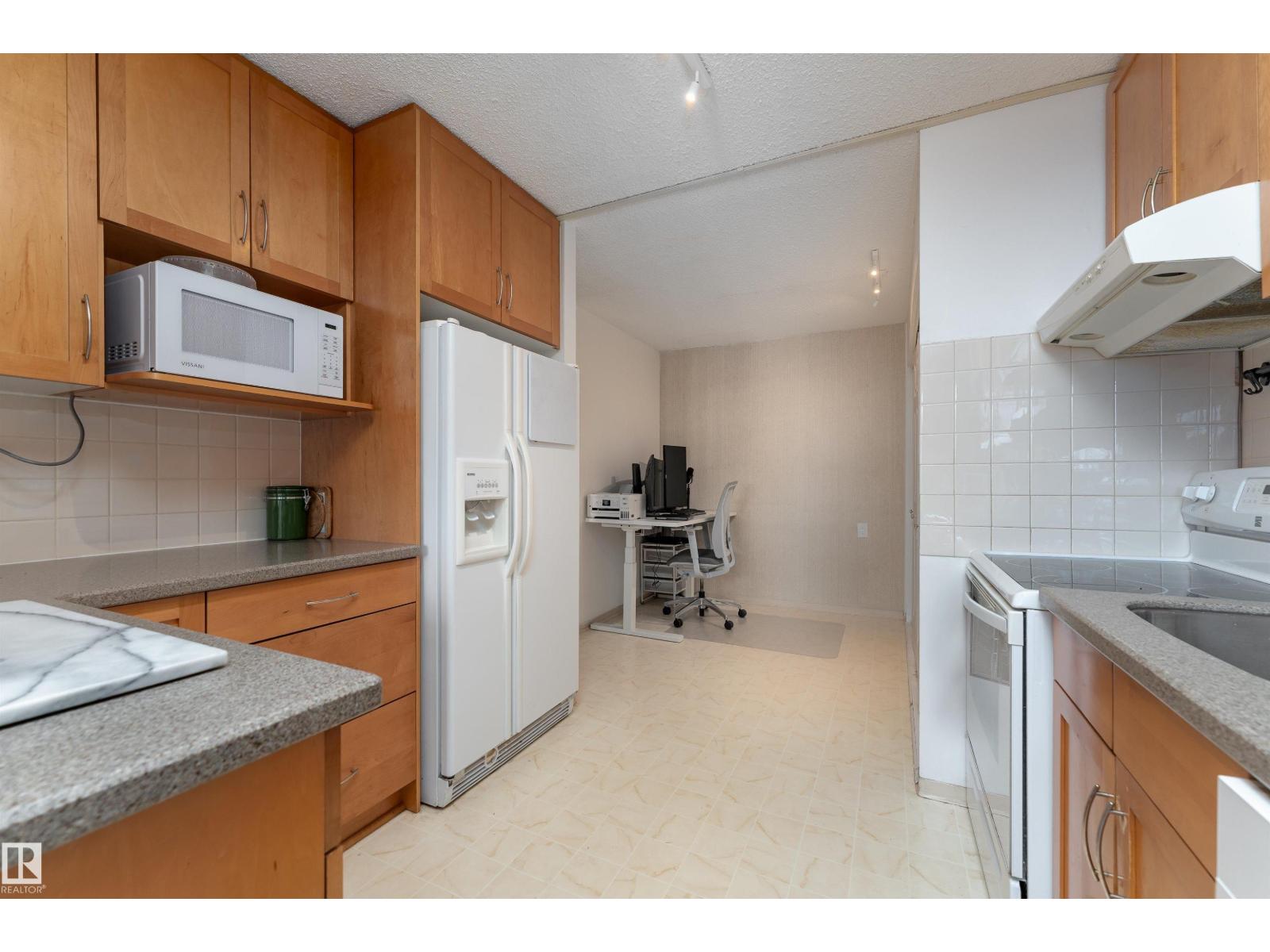 #805 9808 103 ST NW, Edmonton