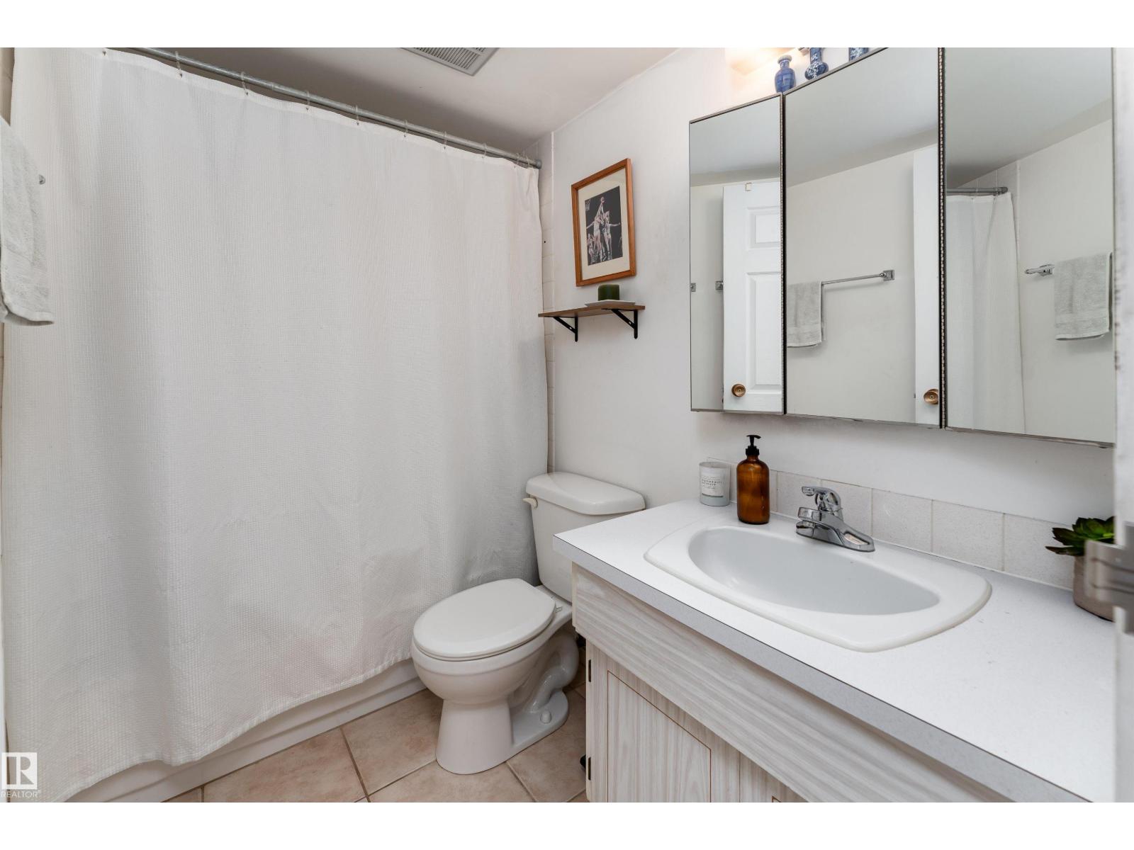 #805 9808 103 ST NW, Edmonton