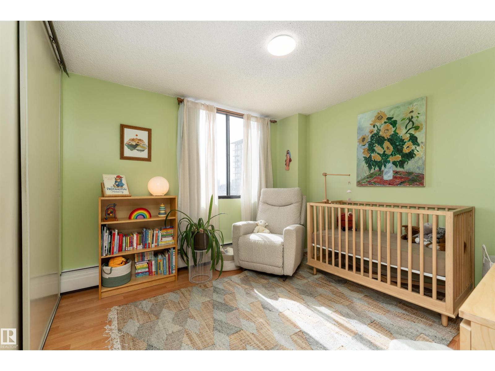 #805 9808 103 ST NW, Edmonton