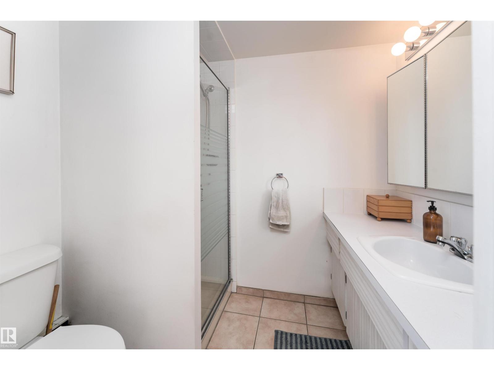 #805 9808 103 ST NW, Edmonton