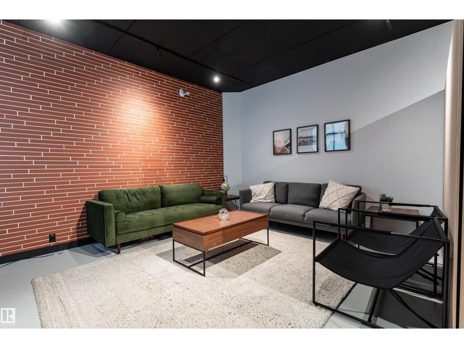 #805 9808 103 ST NW, Edmonton