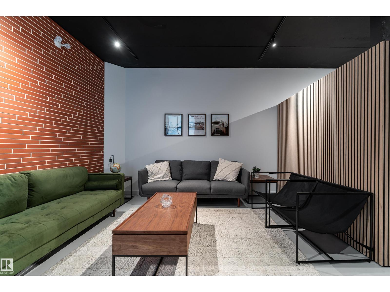 #805 9808 103 ST NW, Edmonton