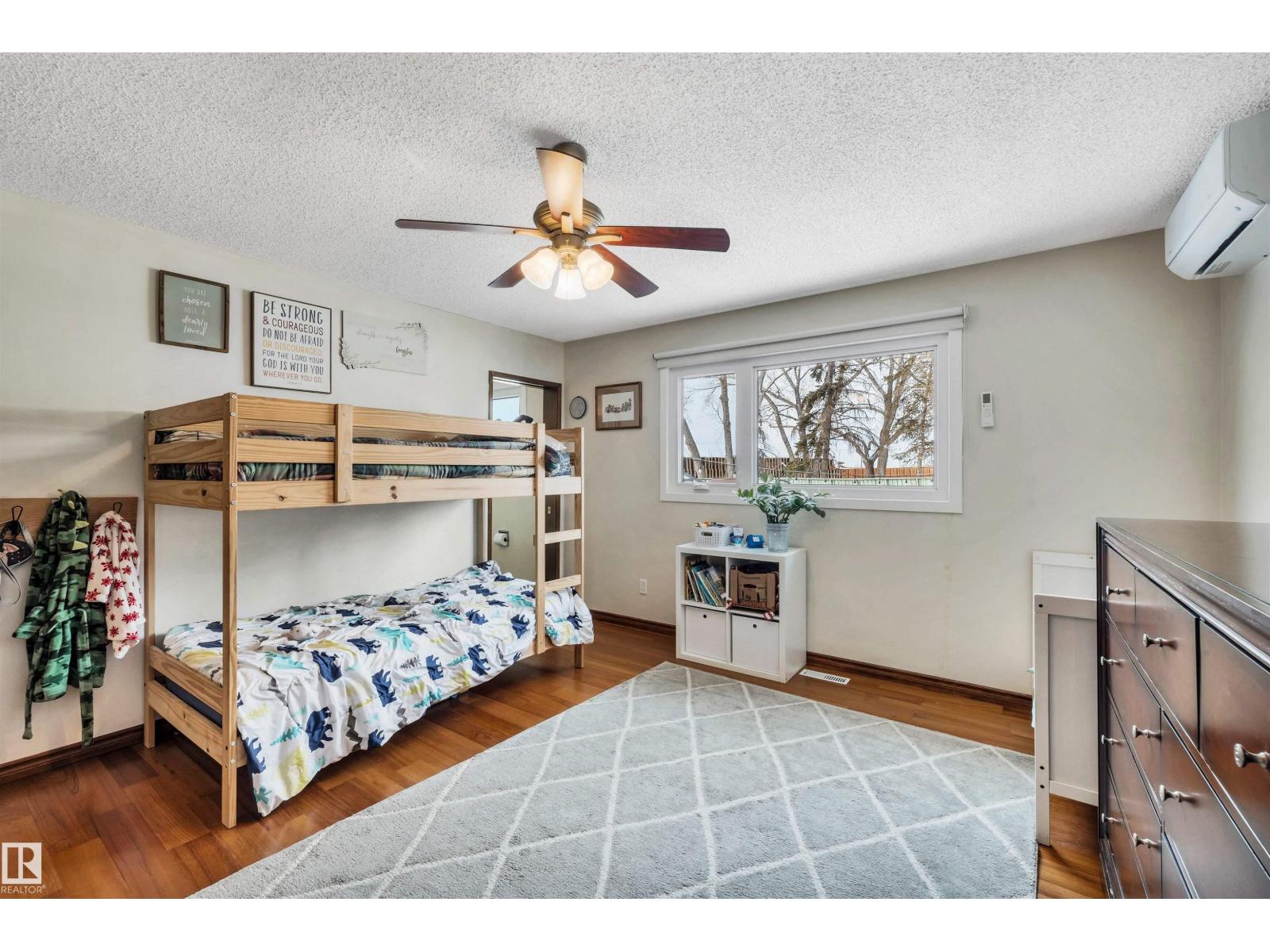 4208 89 ST NW NW, Edmonton