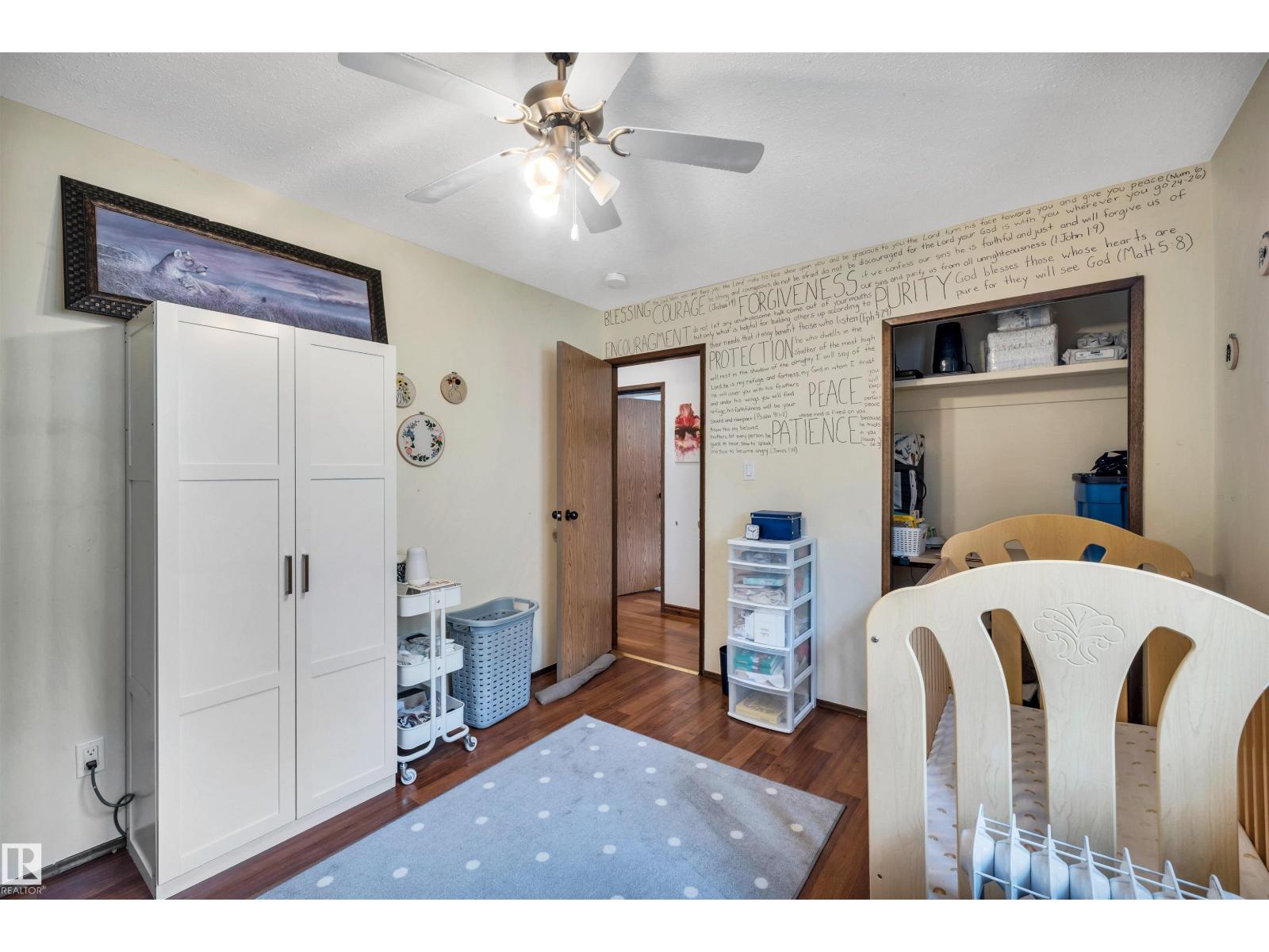 4208 89 ST NW NW, Edmonton