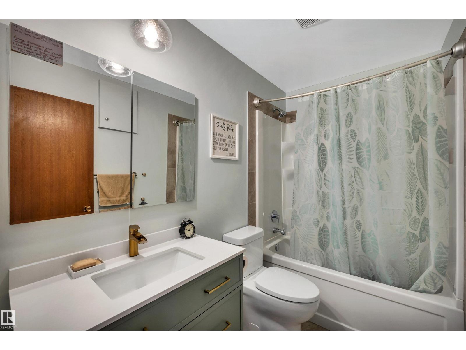 4208 89 ST NW NW, Edmonton