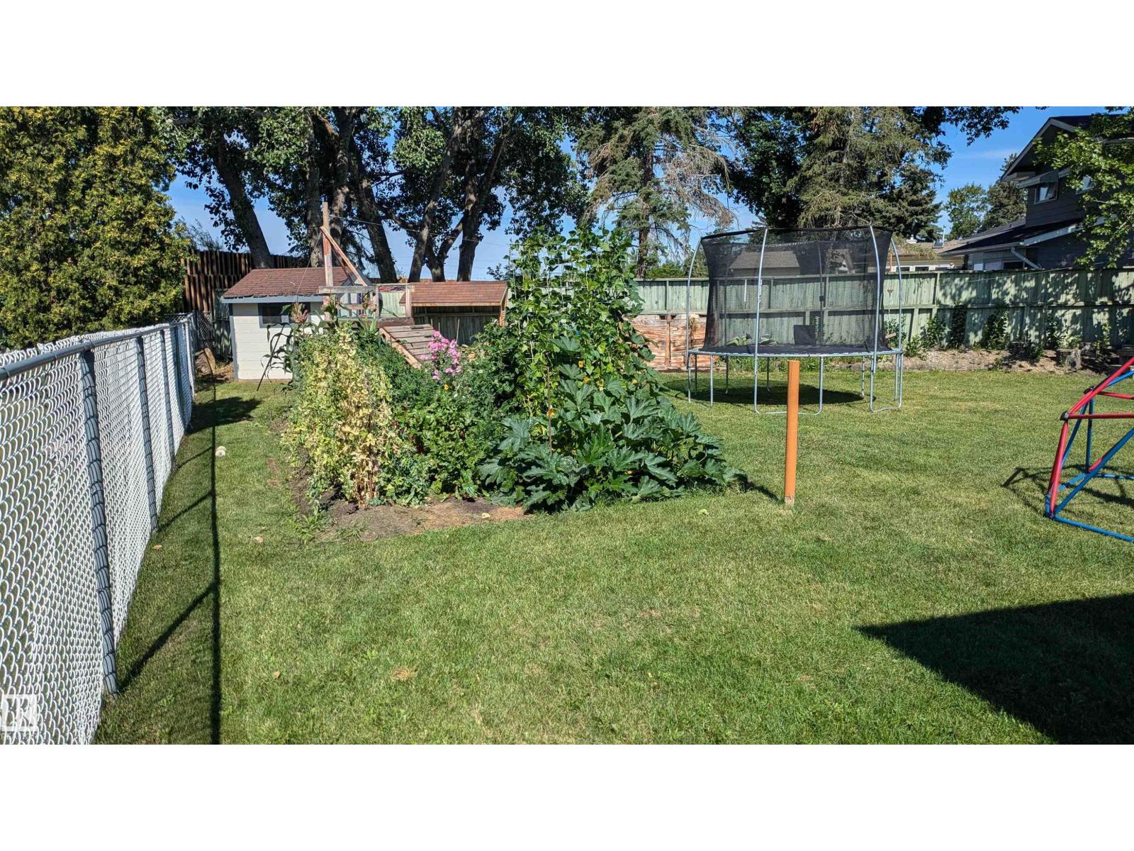 4208 89 ST NW NW, Edmonton