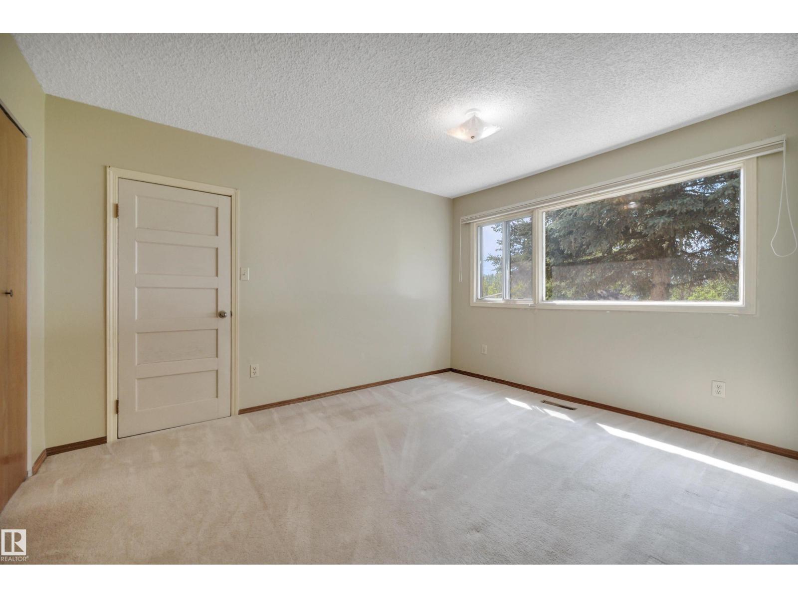 2137 TWP ROAD 490 - 21