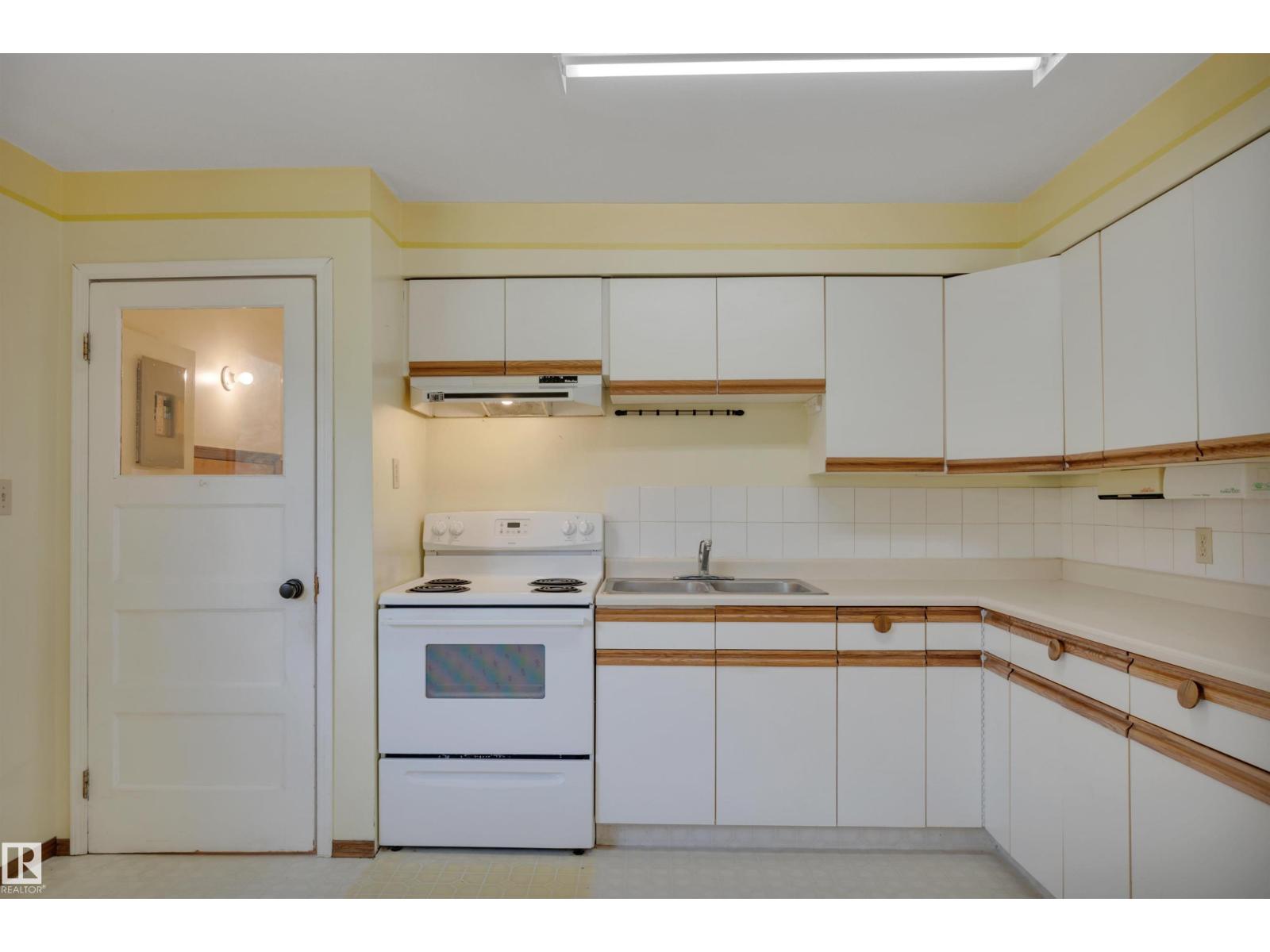 2137 TWP ROAD 490 - 19