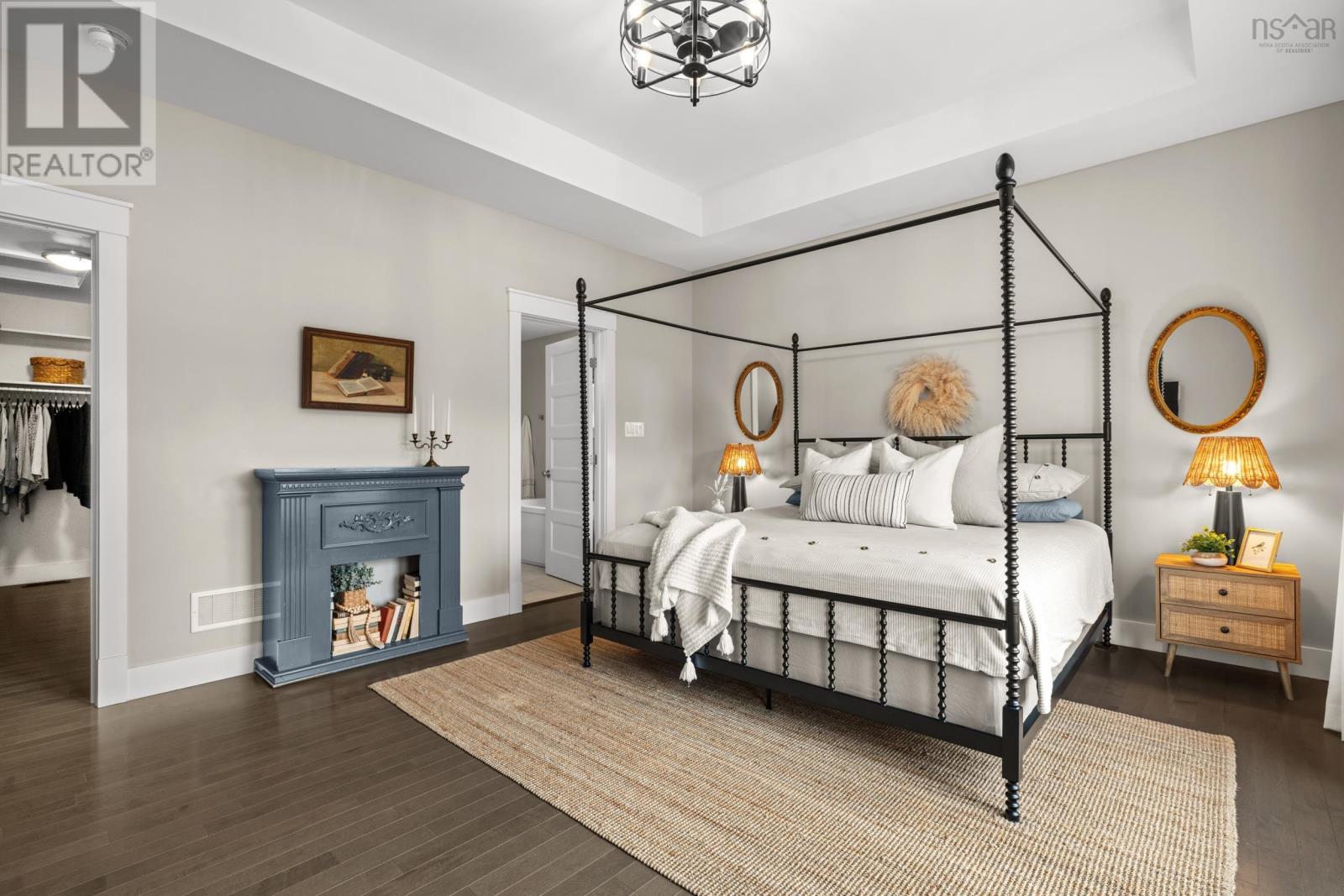 Property 41 of 47 of 53 Hollyhock Way