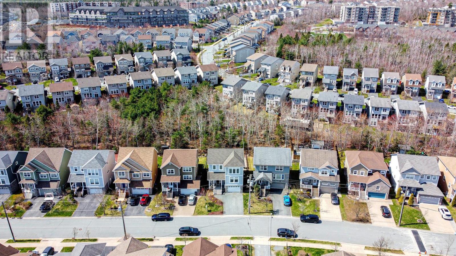 Property 28 of 47 of 53 Hollyhock Way