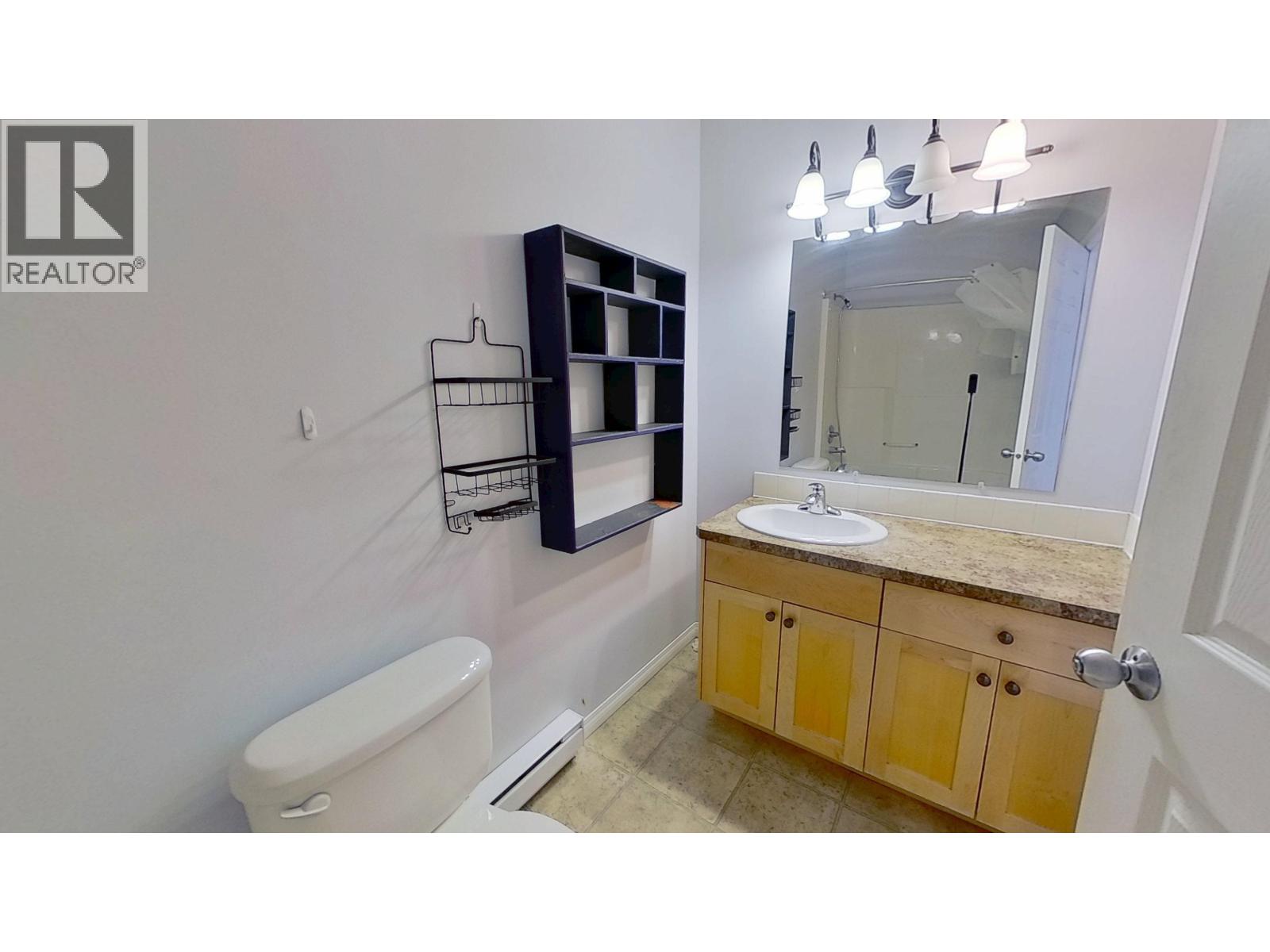 #6 9137 96A STREET - 14