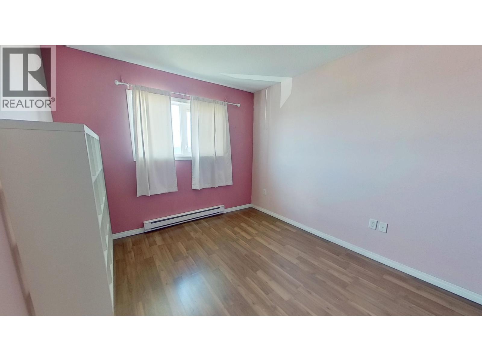 #6 9137 96A STREET - 12