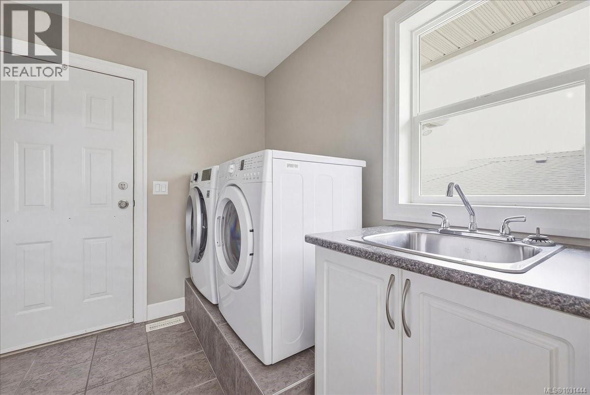 3209 Willowmere Cres, Nanaimo