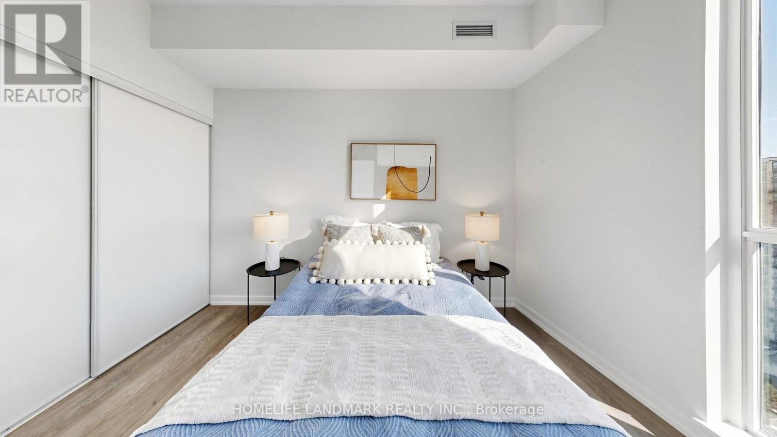 #1208 66 FOREST MANOR ROAD - 23