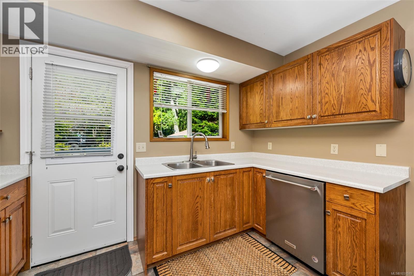 1751 Burnham Rd, Cobble Hill