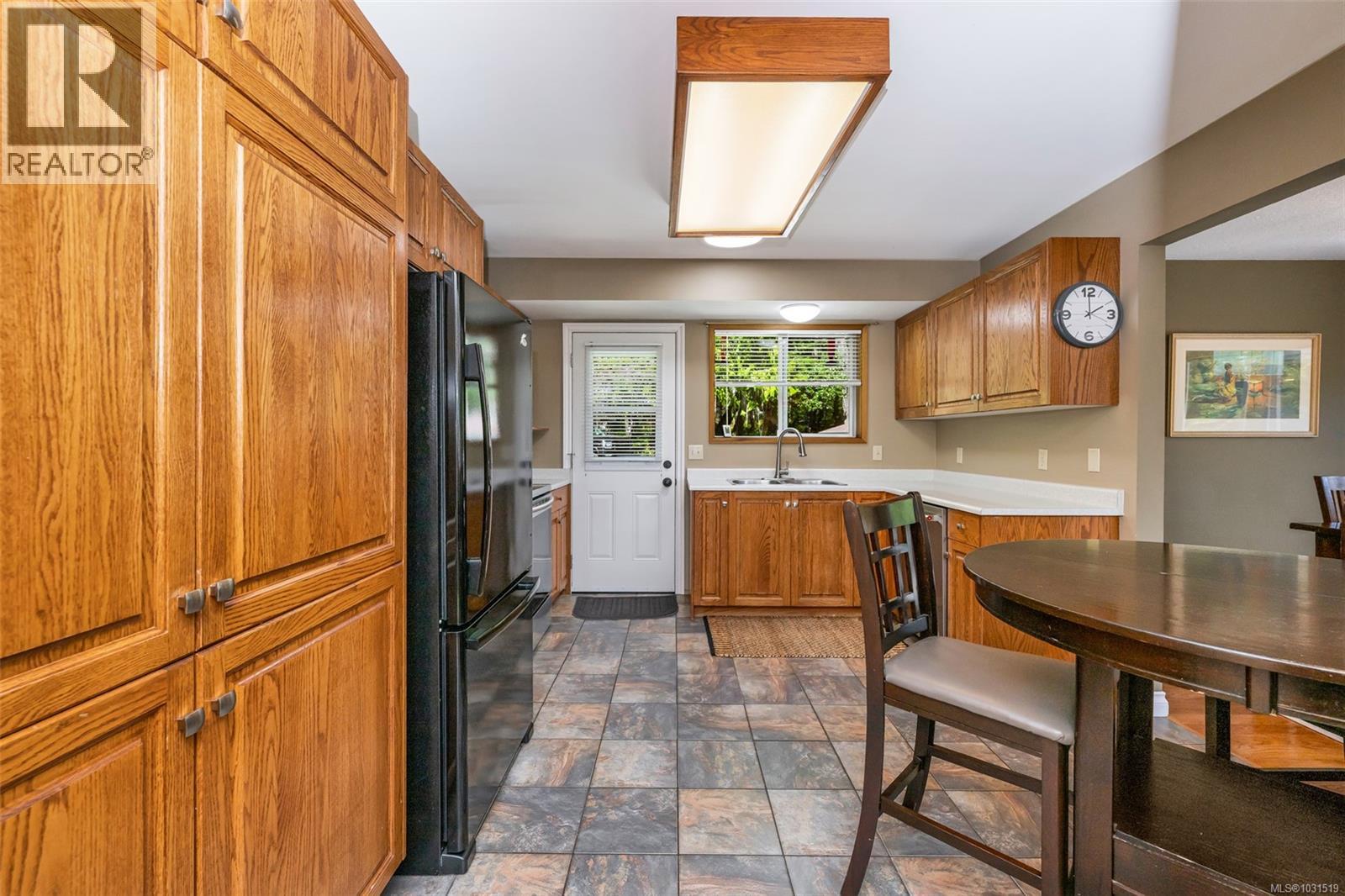 1751 Burnham Rd, Cobble Hill