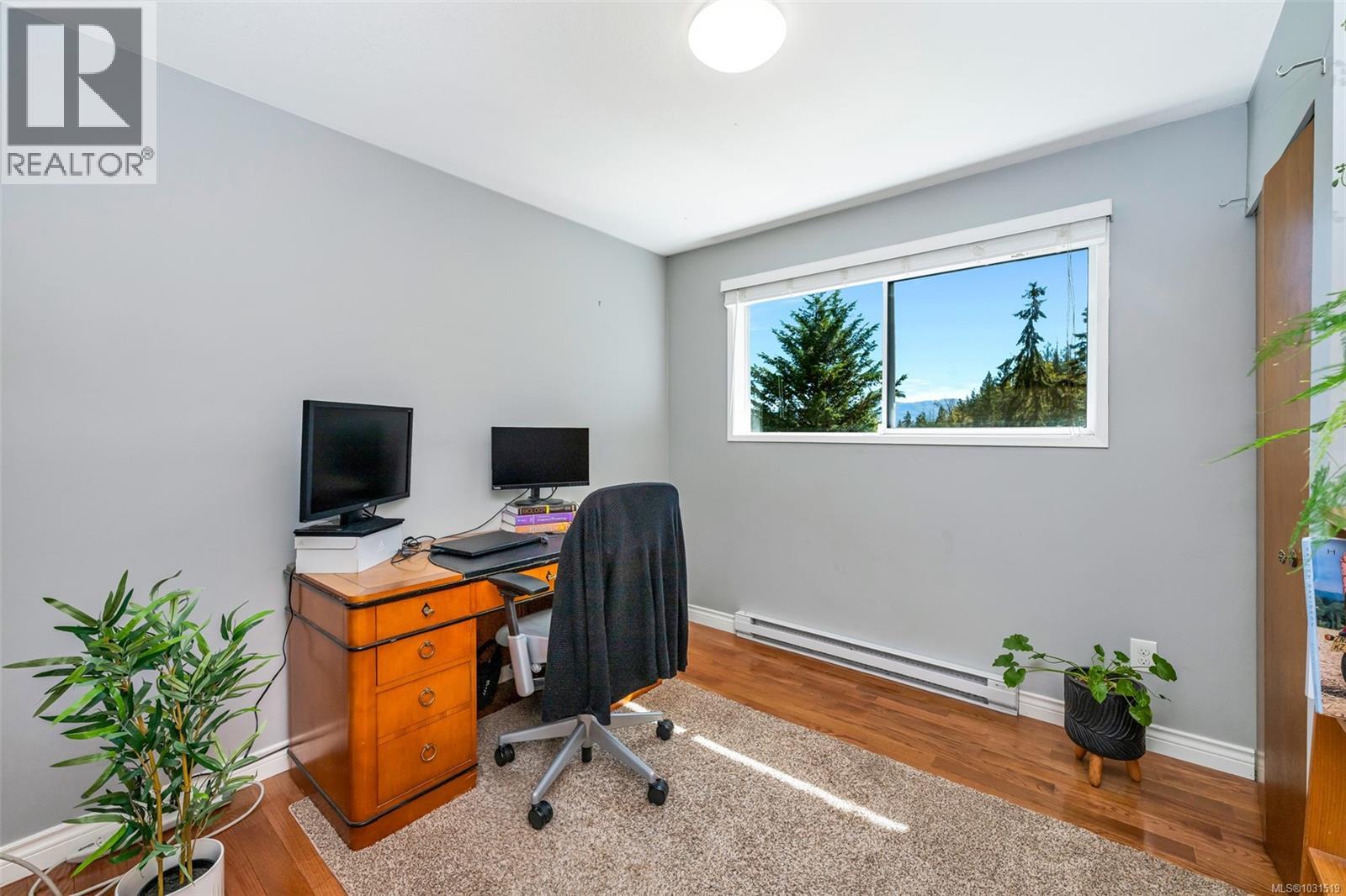 1751 Burnham Rd, Cobble Hill