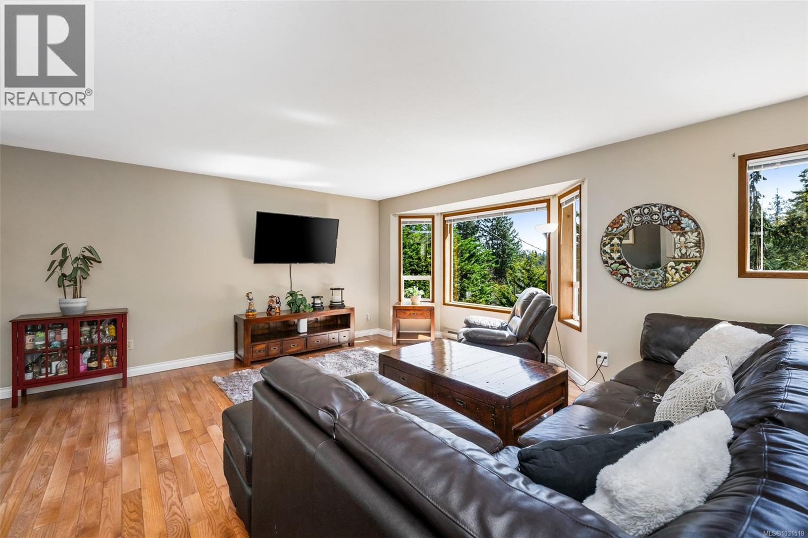 1751 Burnham Rd, Cobble Hill