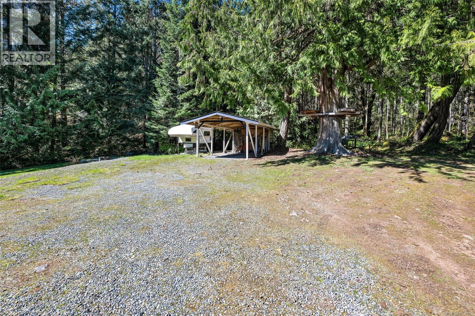 1751 Burnham Rd, Cobble Hill