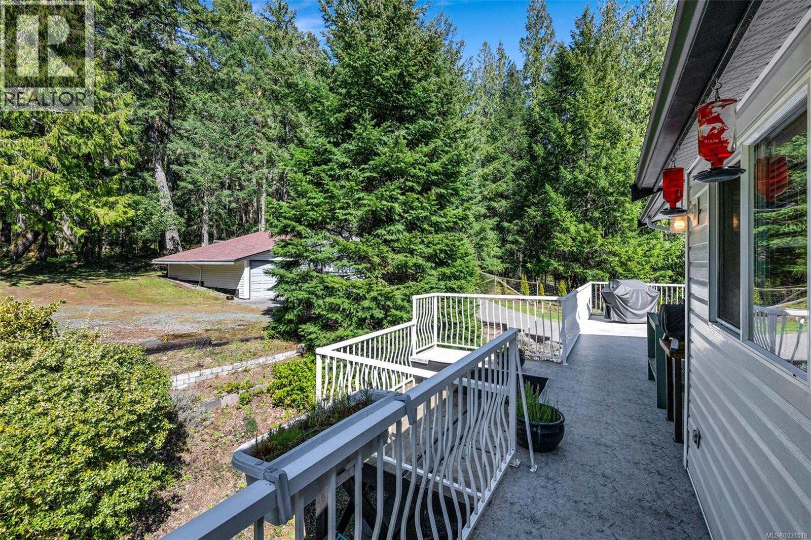 1751 Burnham Rd, Cobble Hill