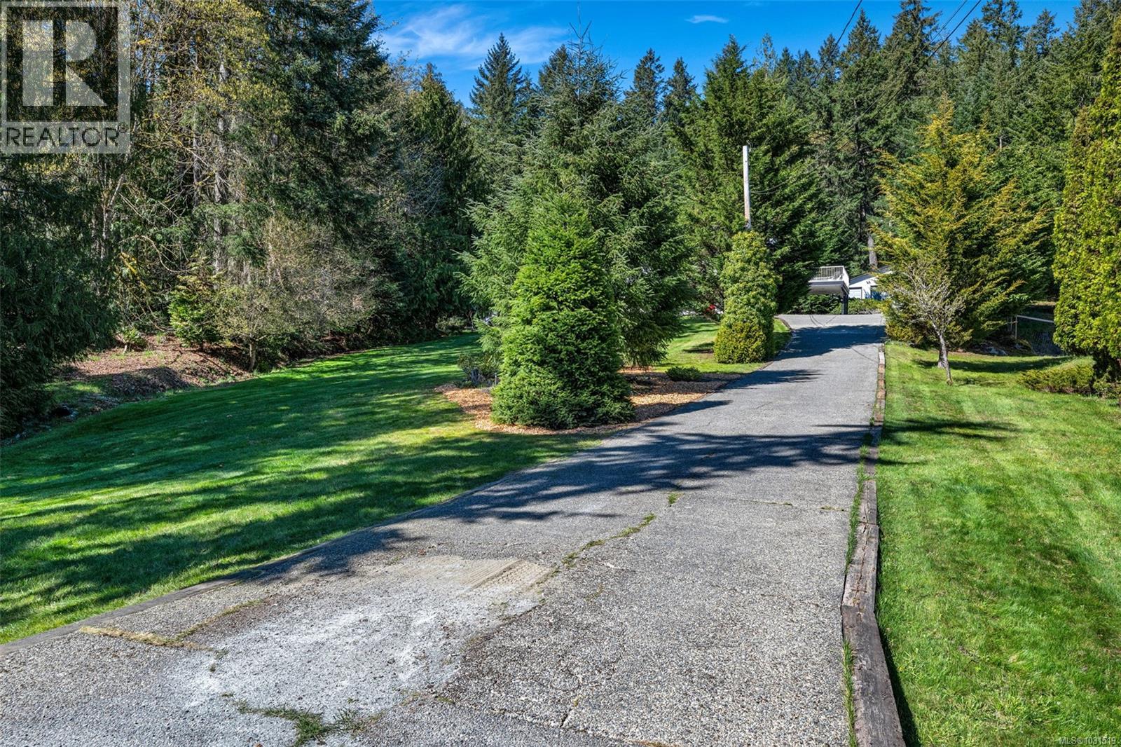 1751 Burnham Rd, Cobble Hill