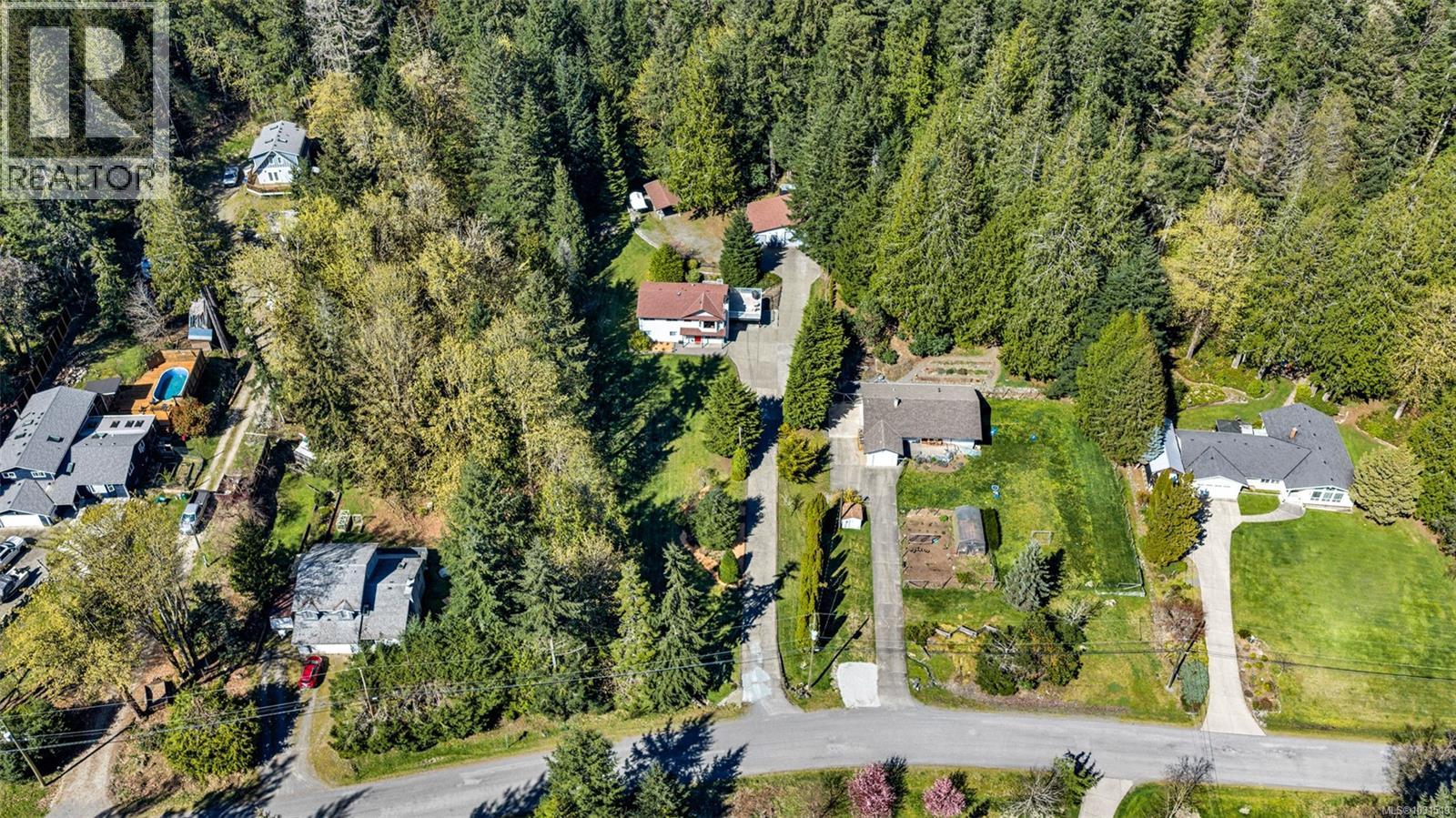 1751 Burnham Rd, Cobble Hill