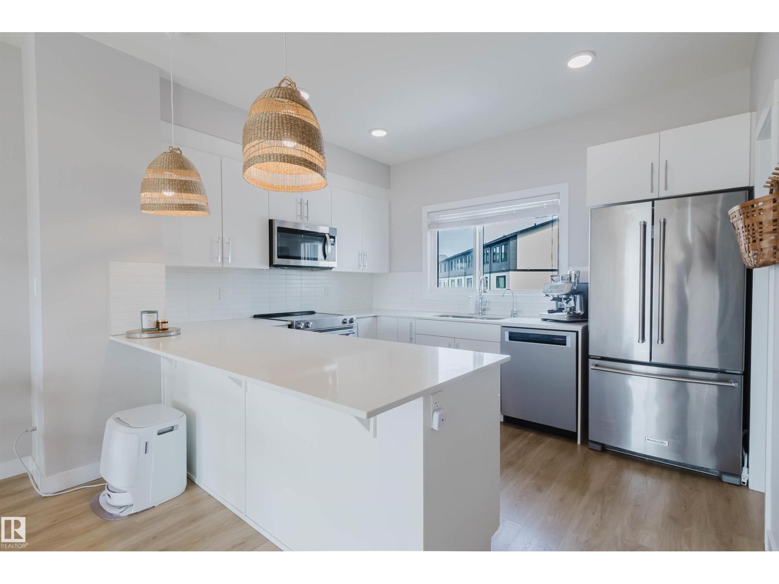 1129 KESWICK DR SW - 16