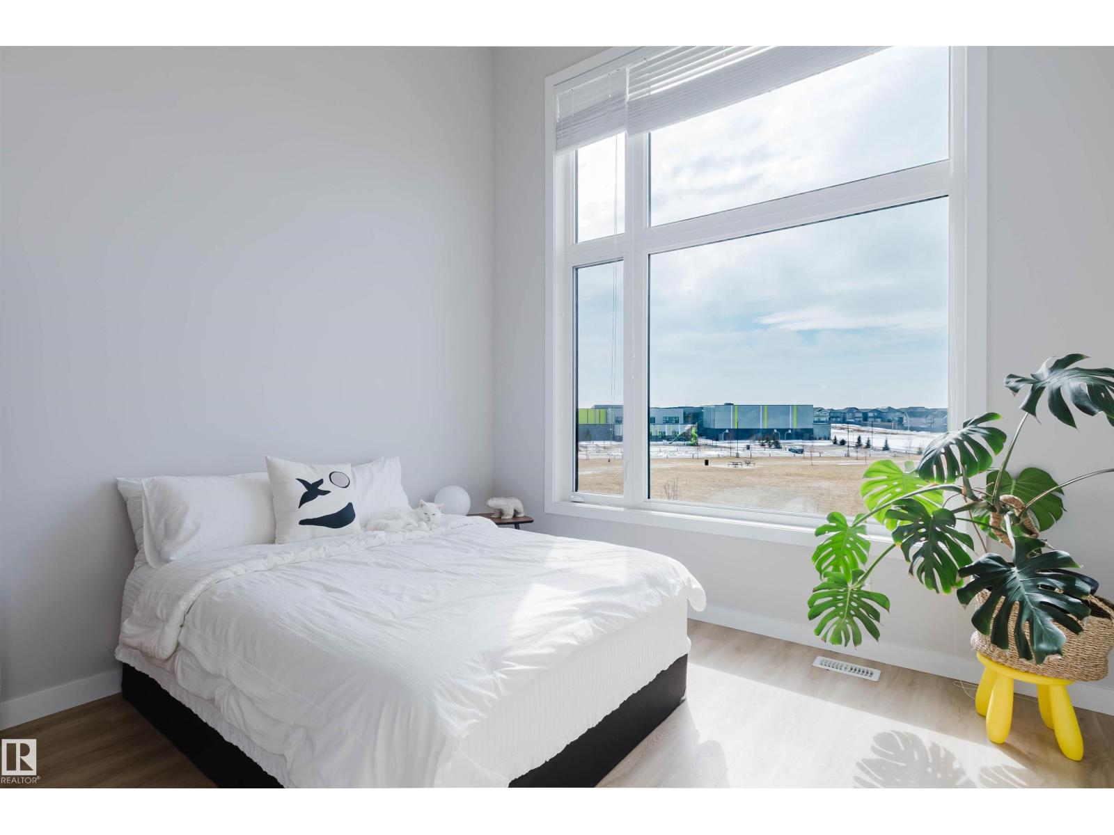 1129 KESWICK DR SW, Edmonton