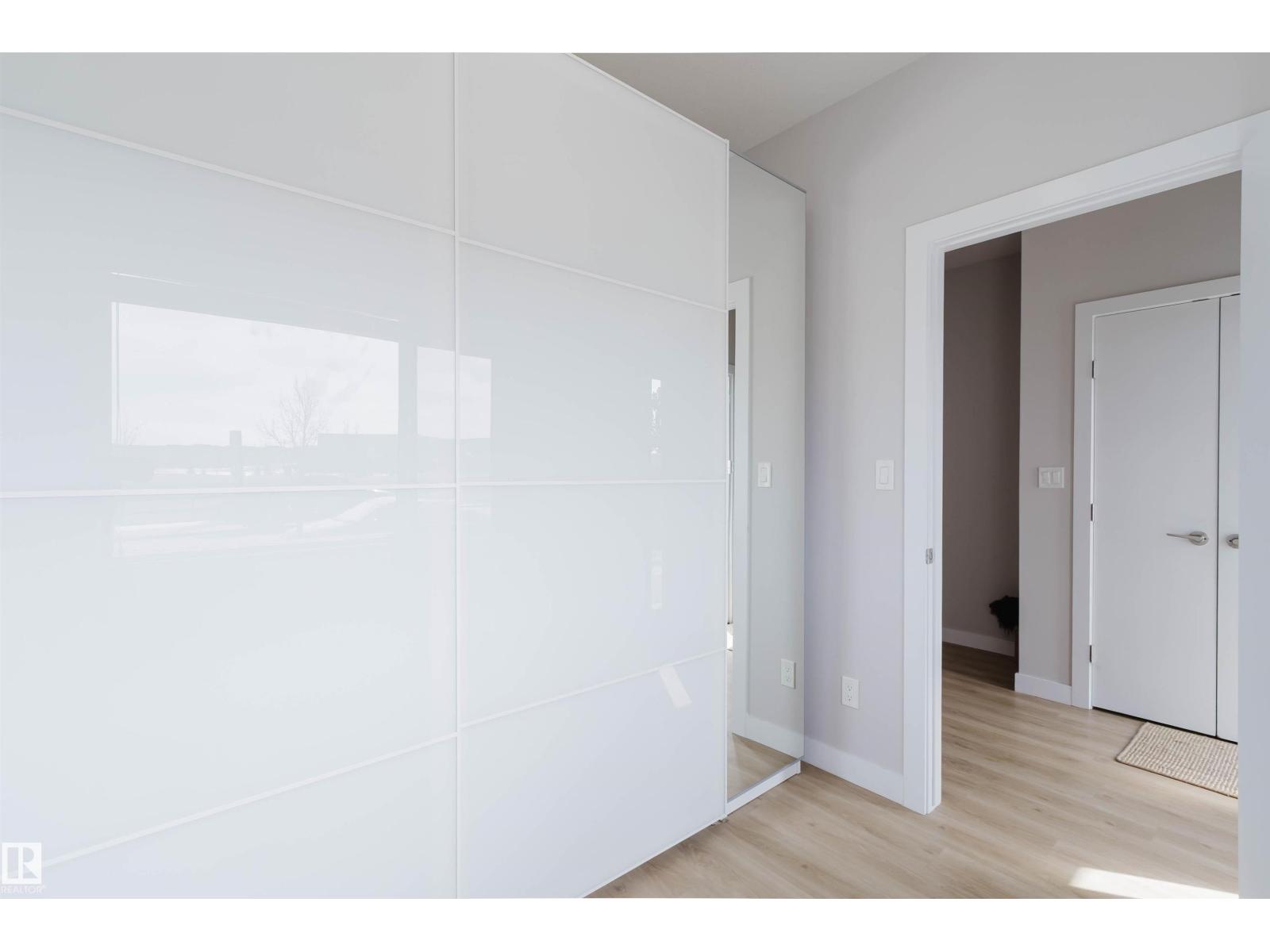 1129 KESWICK DR SW, Edmonton