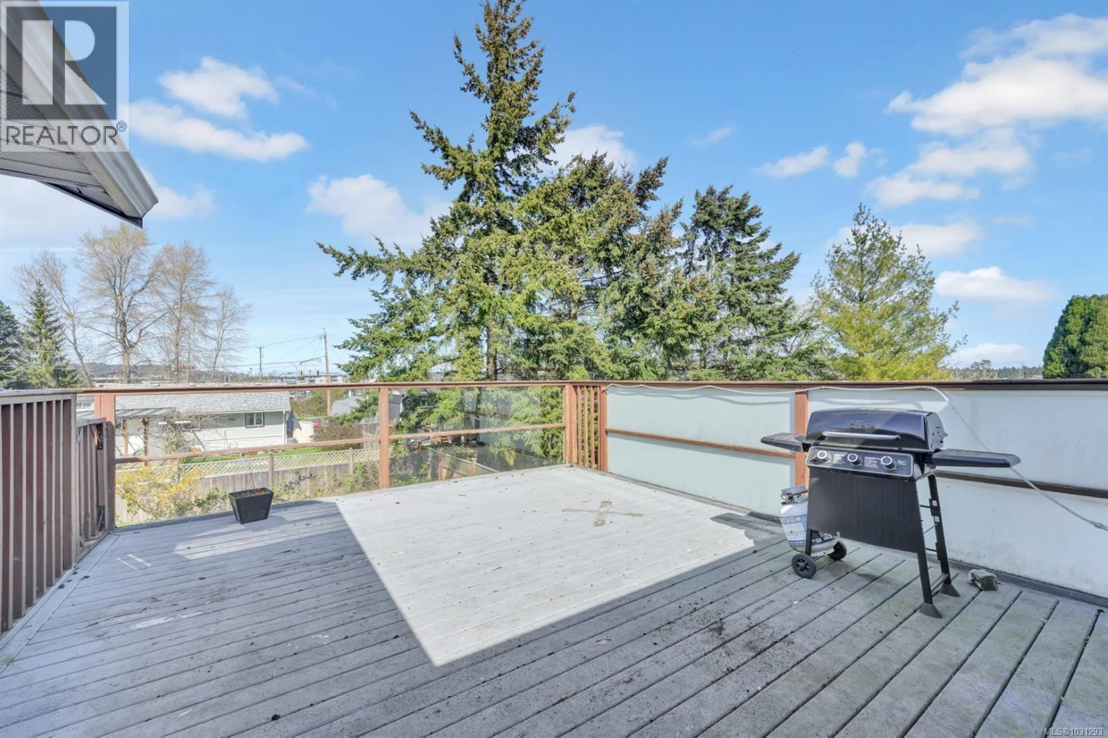 680 Chelsea St - 36
