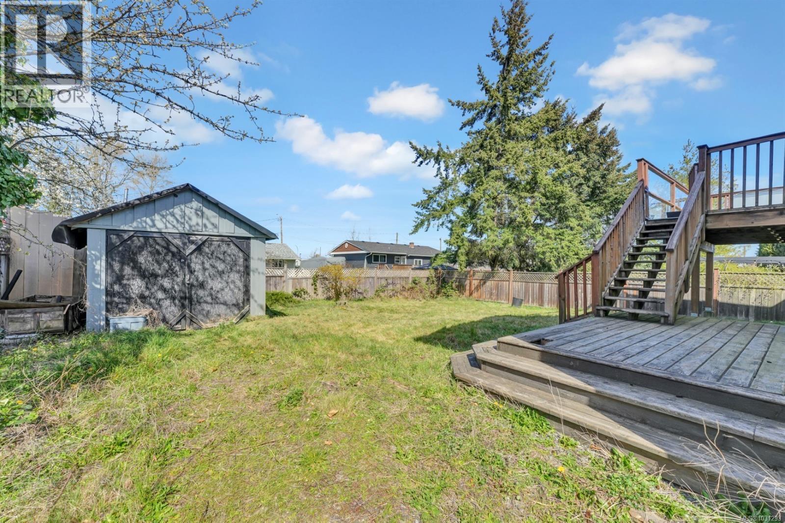 680 Chelsea St - 37