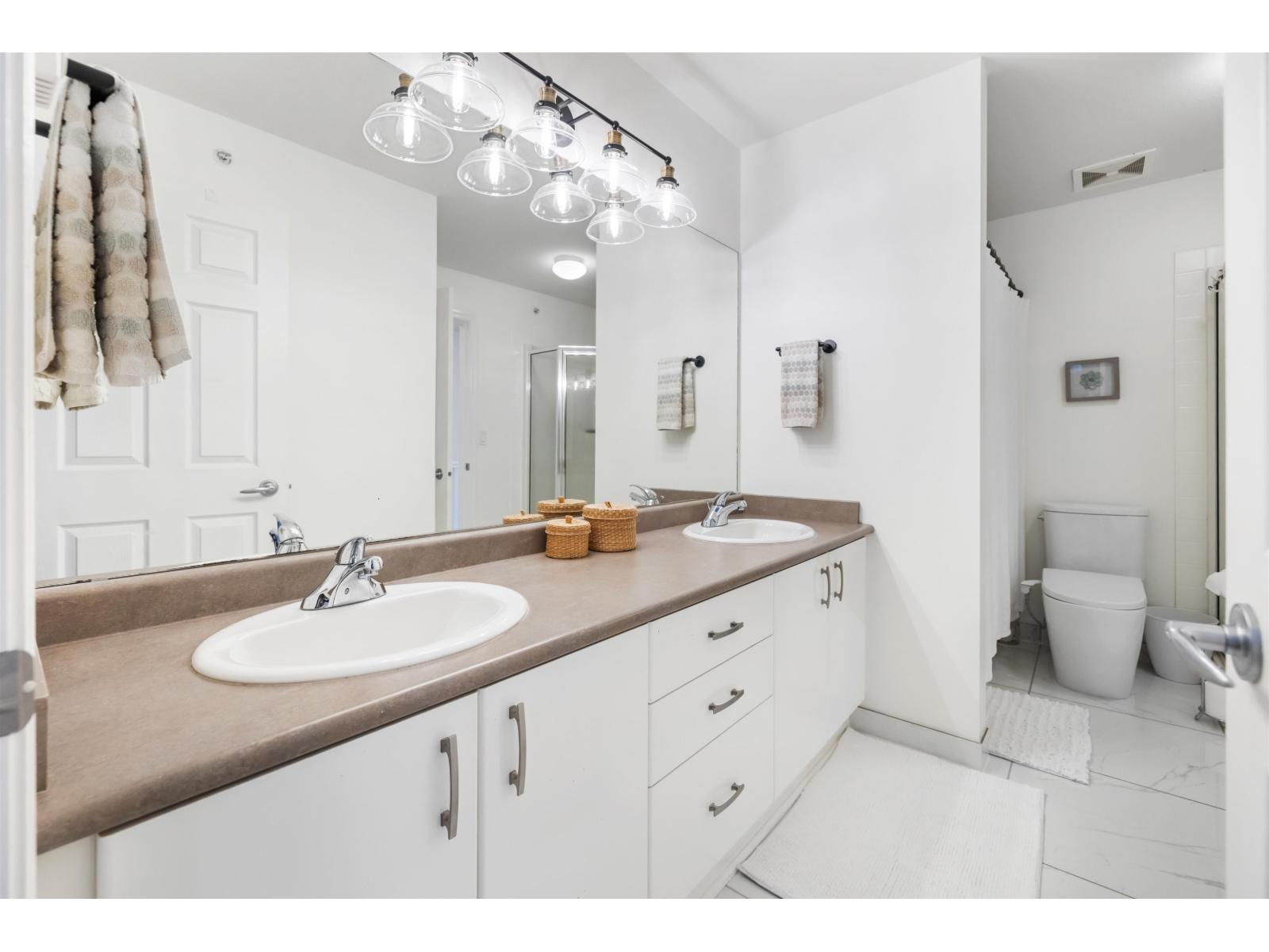 10 8968 208 STREET, Langley