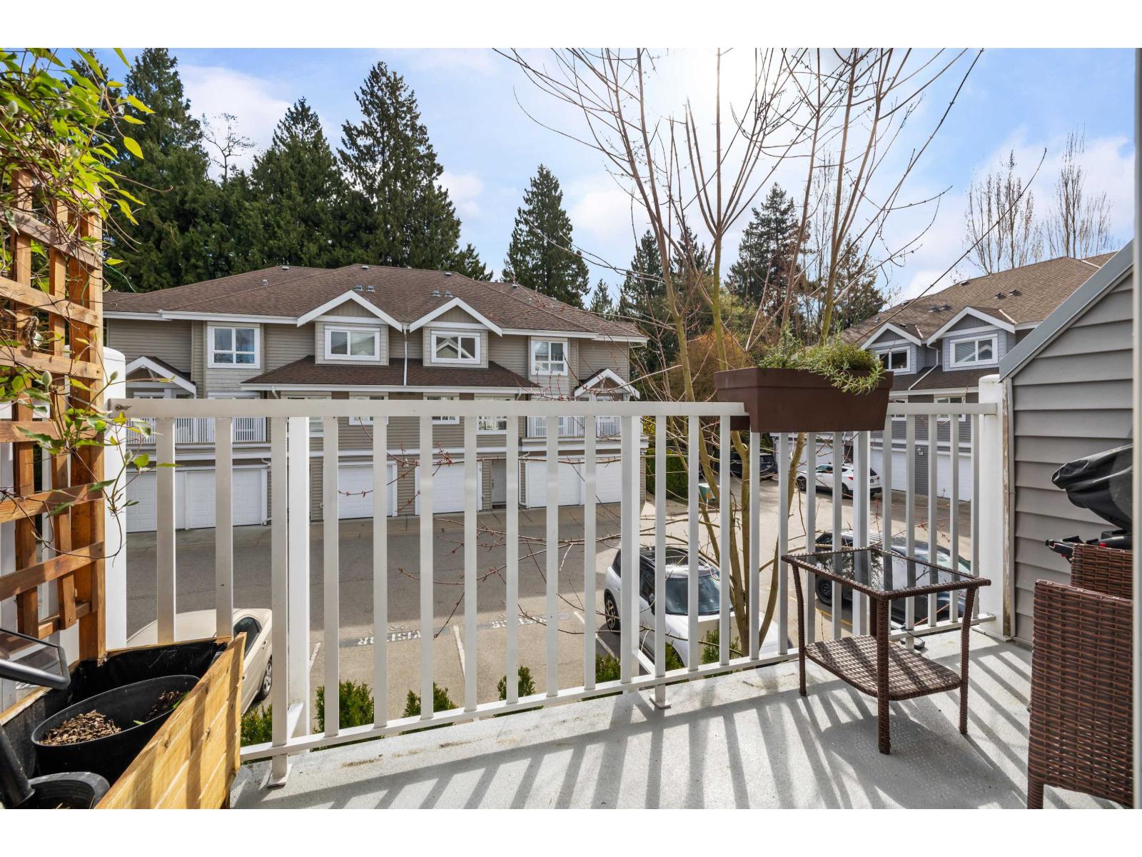 10 8968 208 STREET, Langley