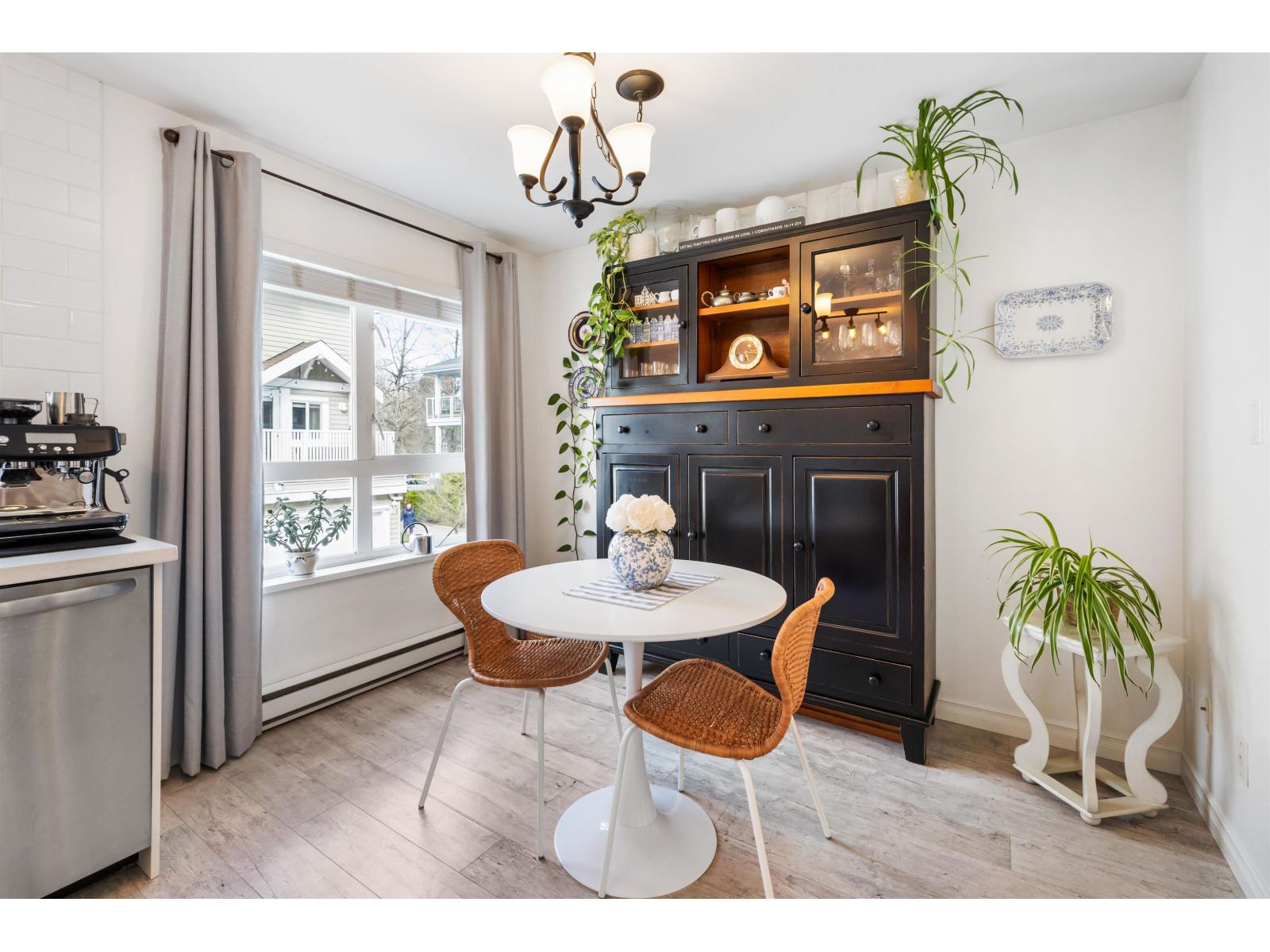 10 8968 208 STREET, Langley