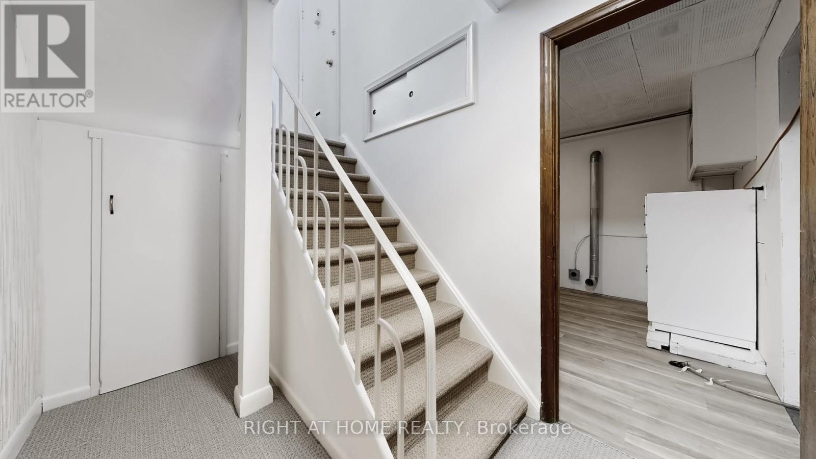33 SANDERLING PLACE - 26