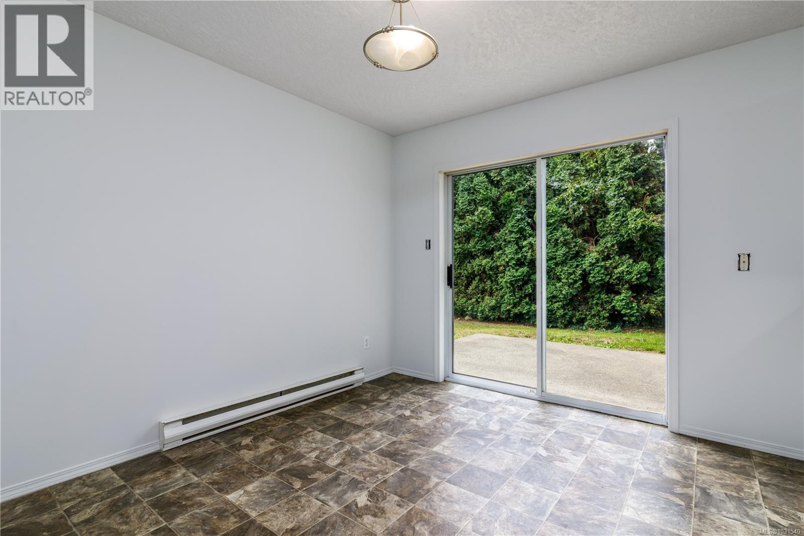 2850 Santana Dr, Langford