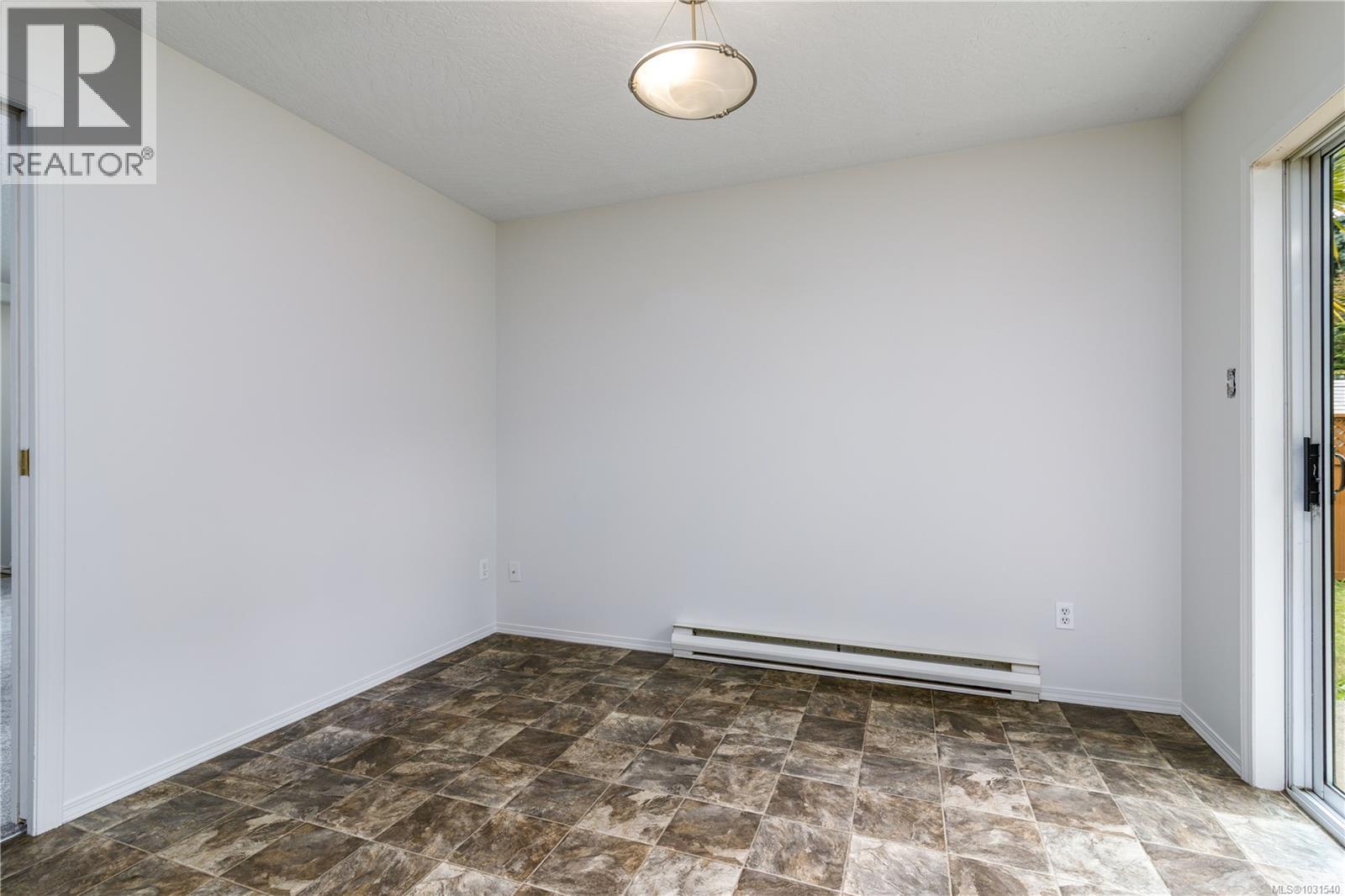 2850 Santana Dr, Langford